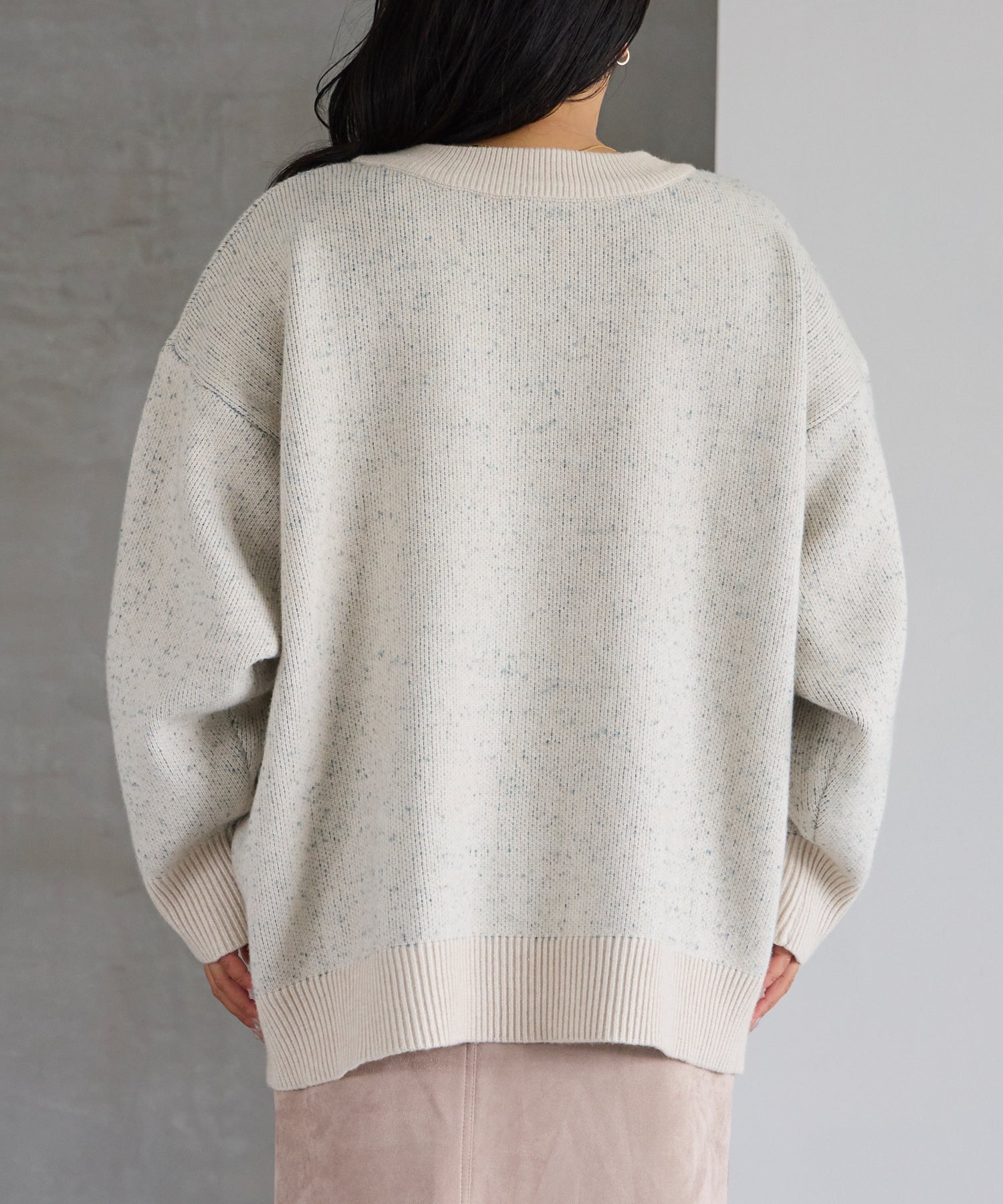 バック アイボリー model:161cm 着用サイズ:3L