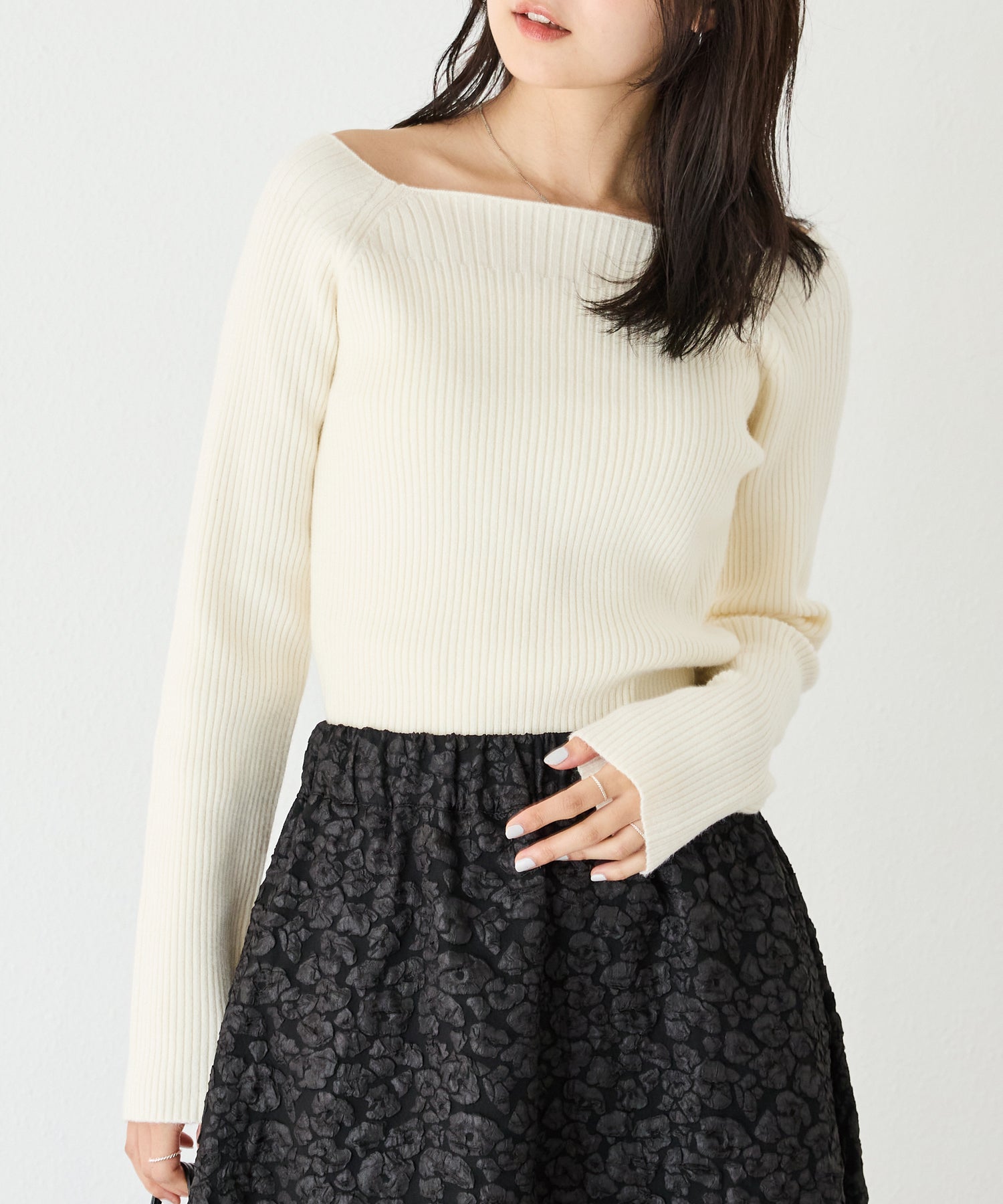 オフホワイト model:160cm 着用サイズ:M