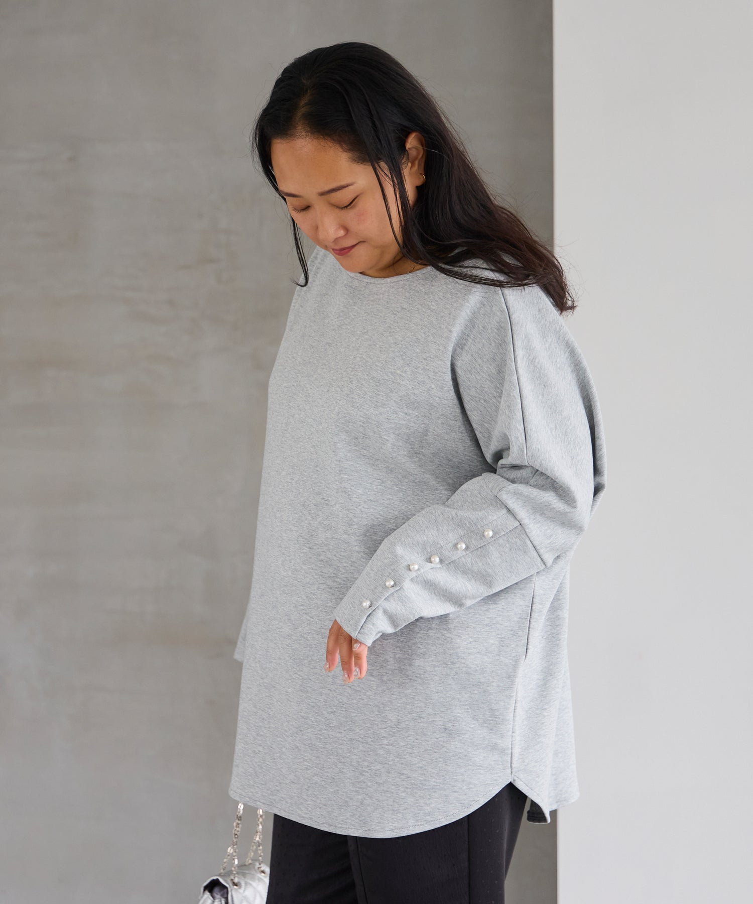 グレー model:161cm 着用サイズ:3L