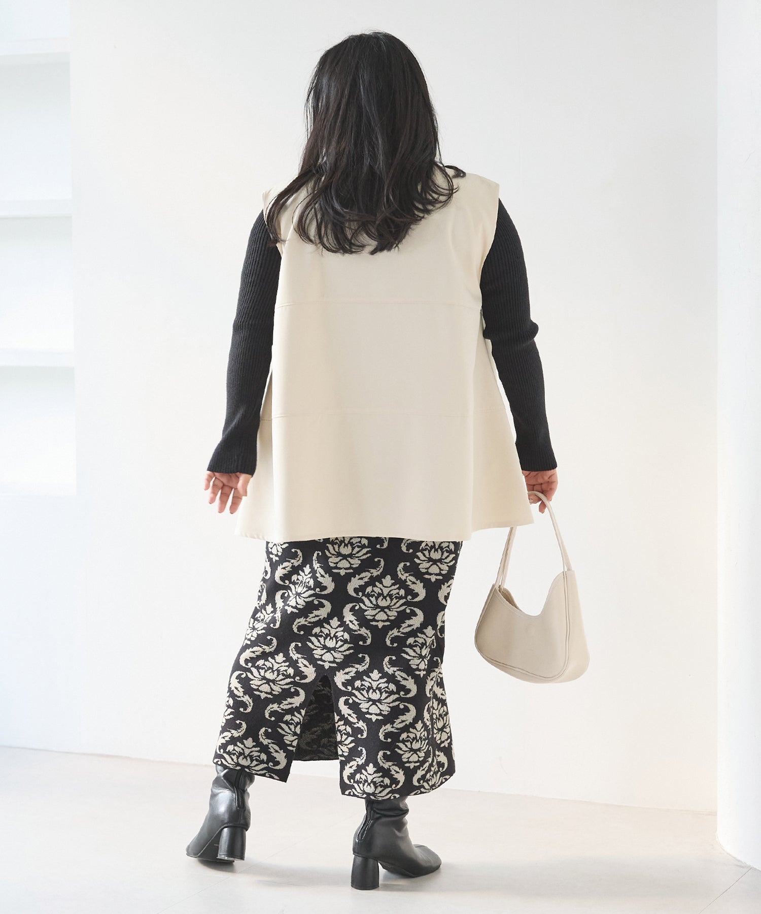 ブラック model:161cm 着用サイズ:3L