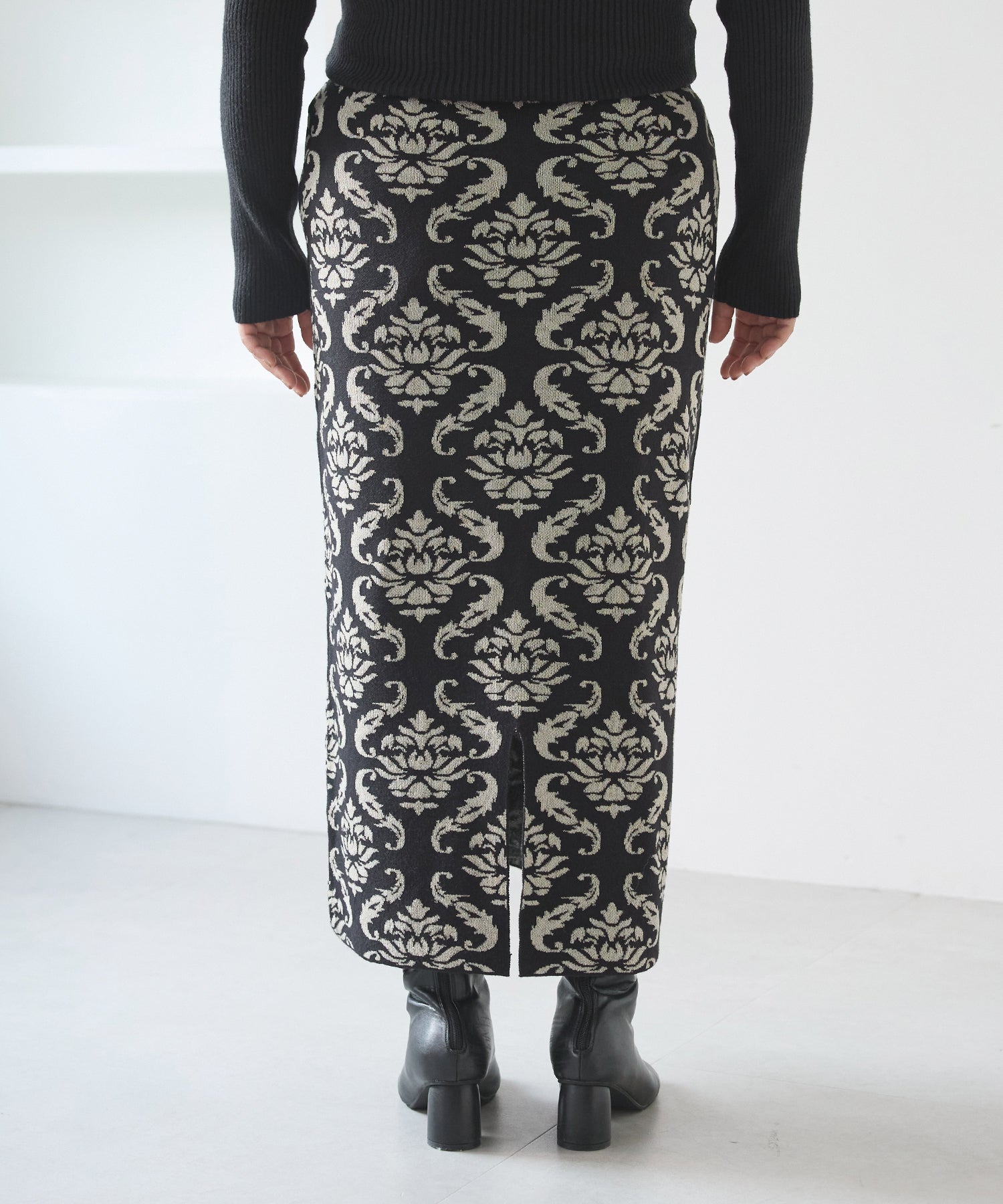 バック ブラック model:161cm 着用サイズ:3L