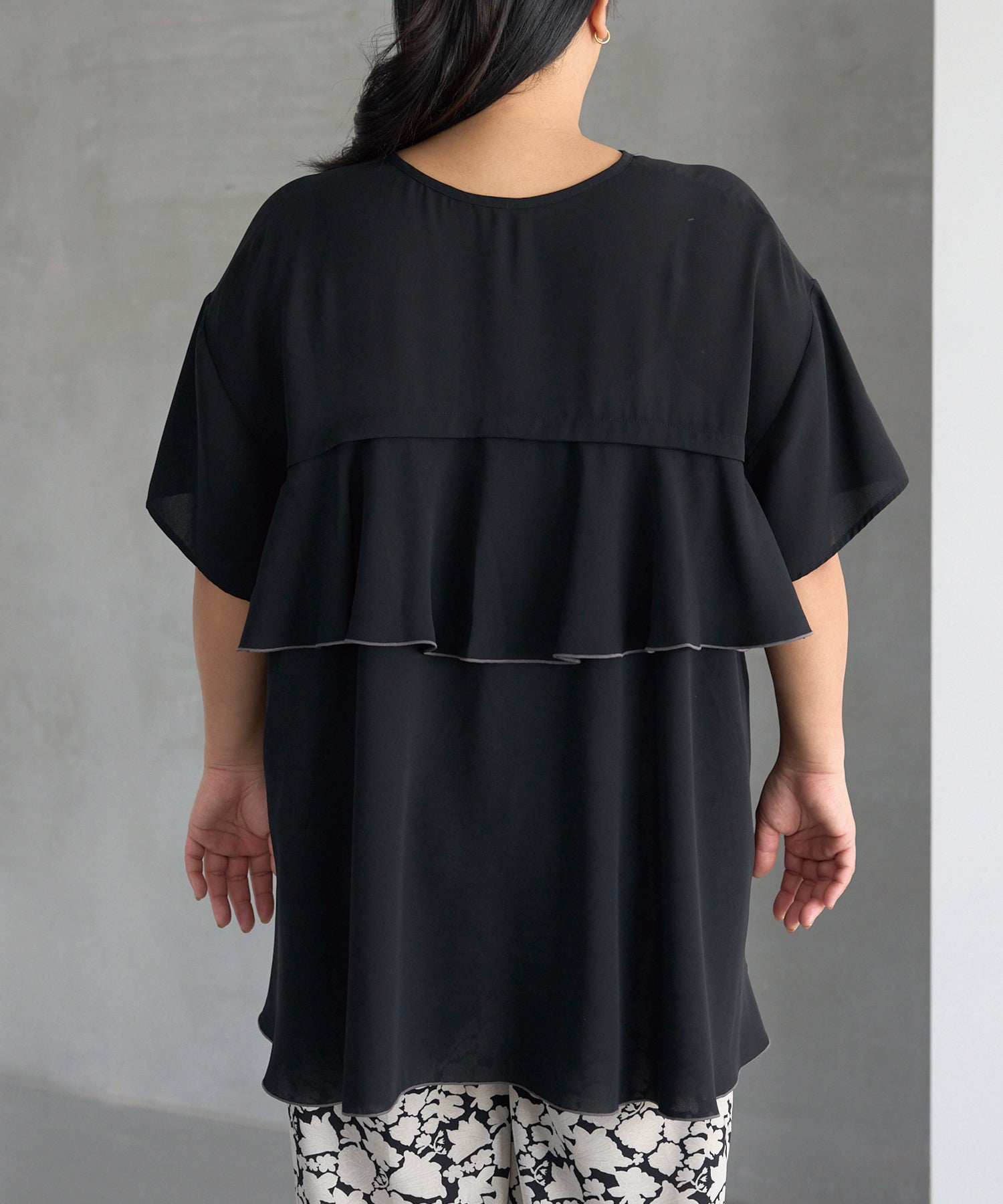 バック ブラック model:161cm 着用サイズ:3L