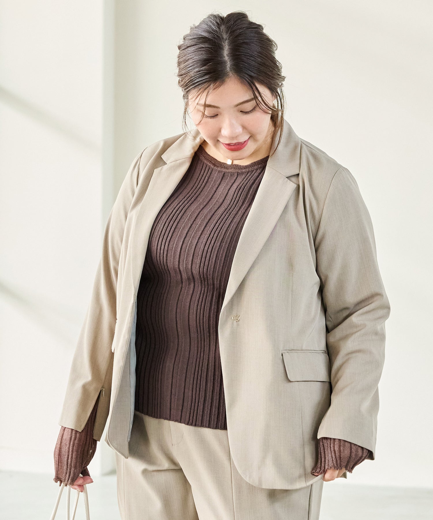 モカ model:162cm 着用サイズ:3L