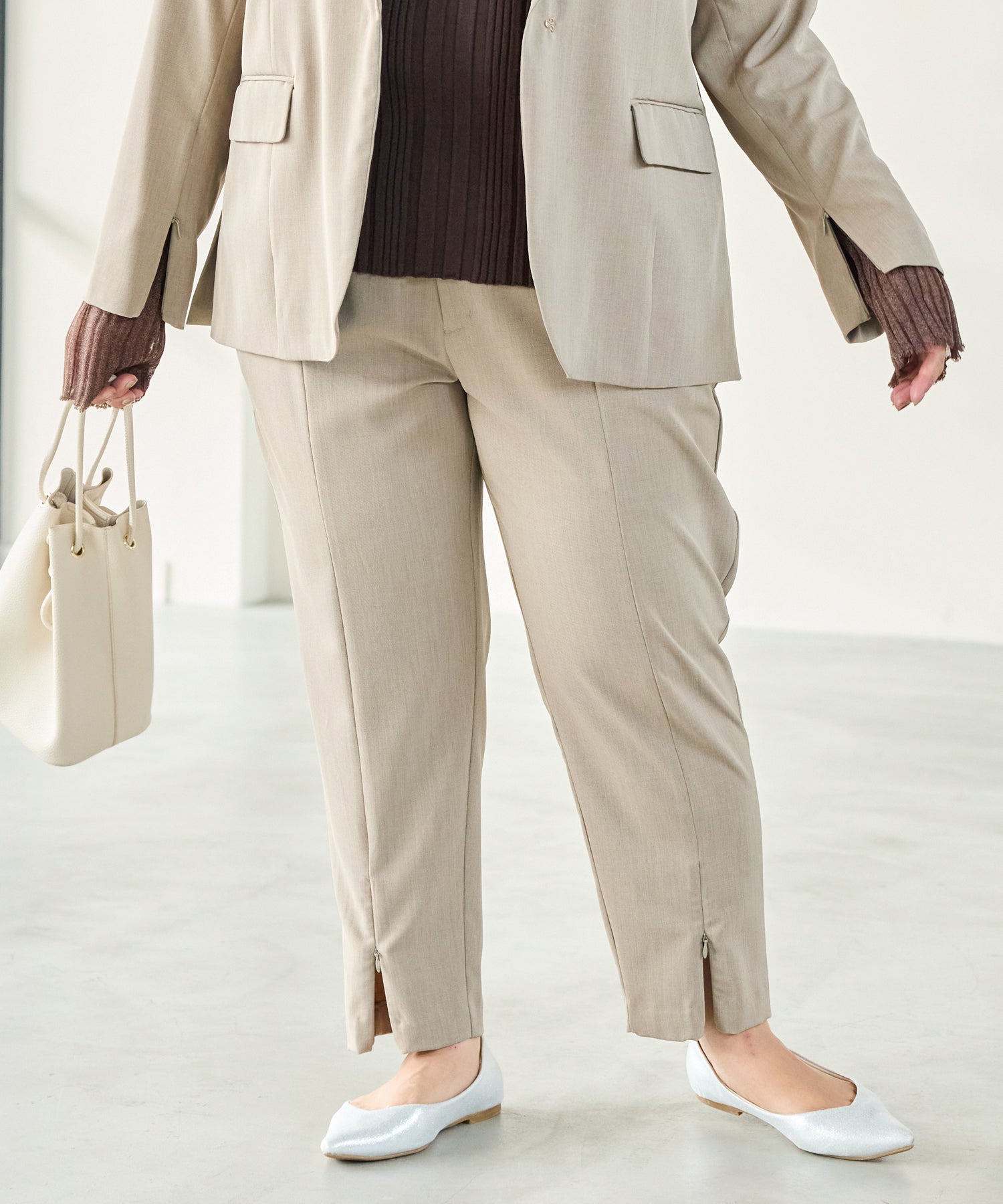 モカ model:162cm 着用サイズ:4L