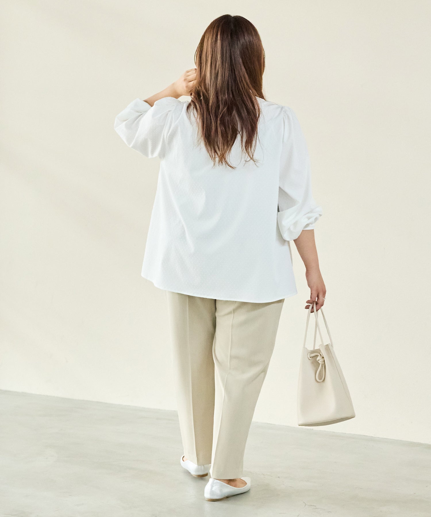 オフベージュ model:162cm 着用サイズ:4L