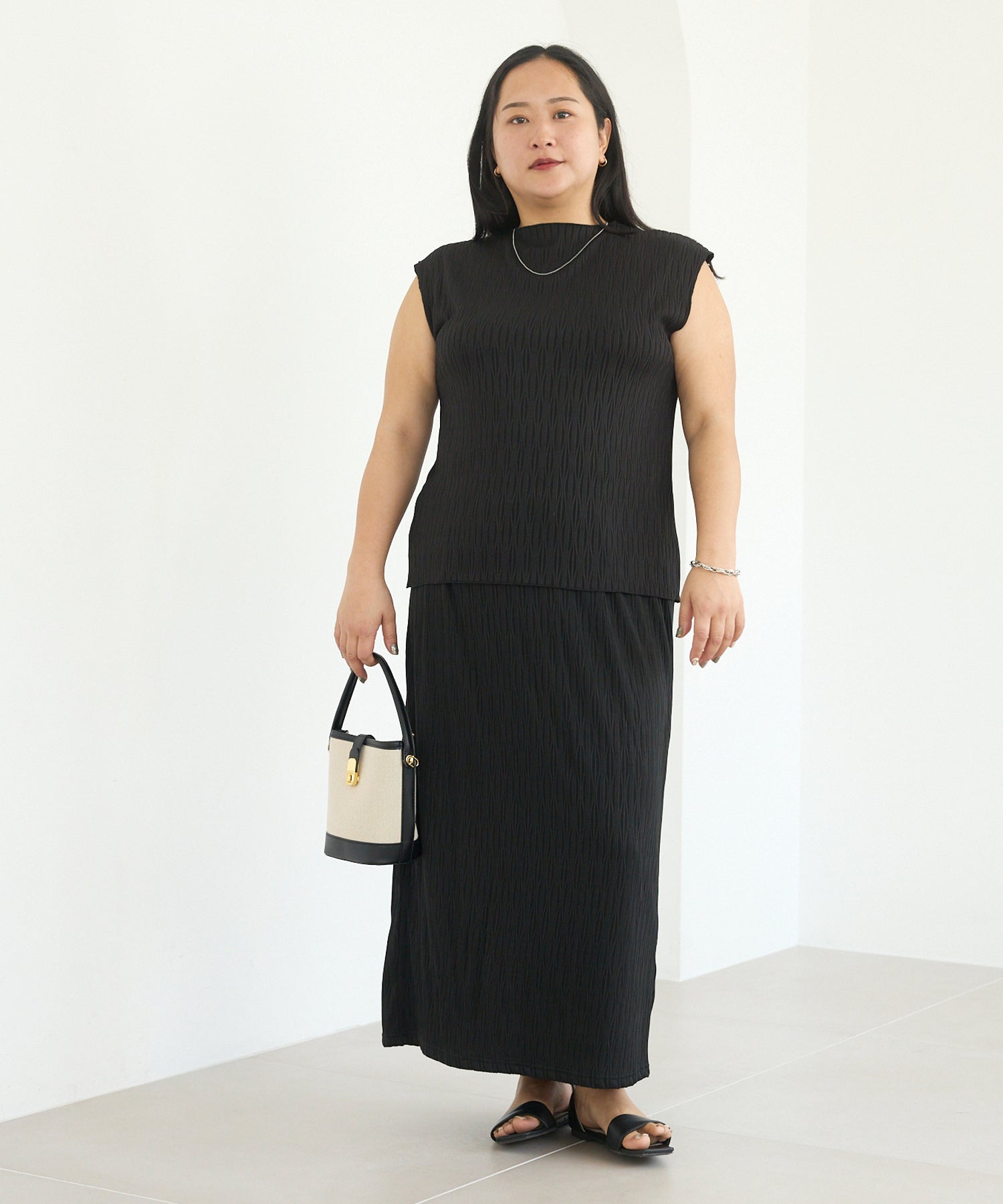 5752012とのセットアップ着用 ブラック model:161cm 着用サイズ:3L