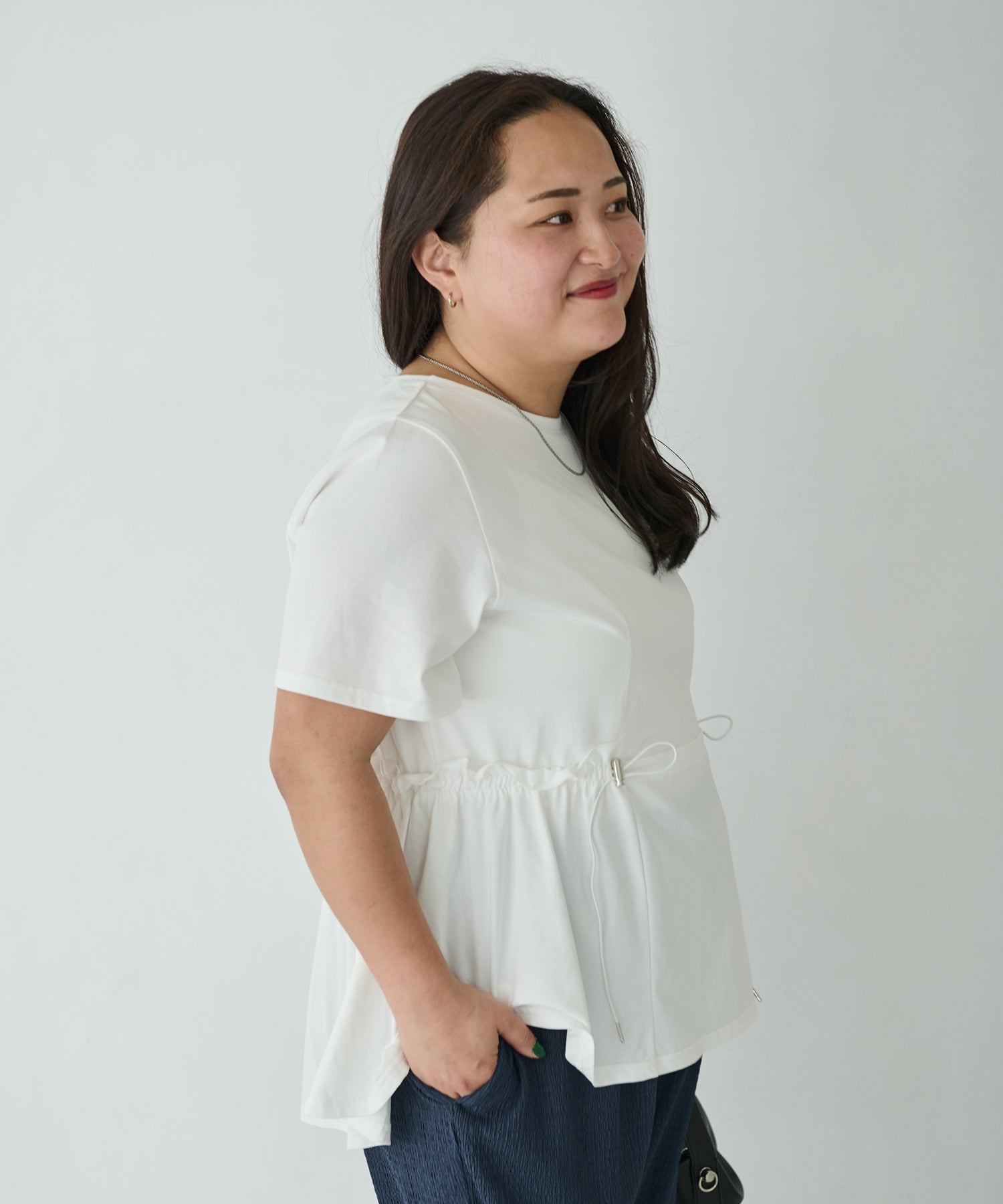 オフホワイト model:161cm 着用サイズ:3L