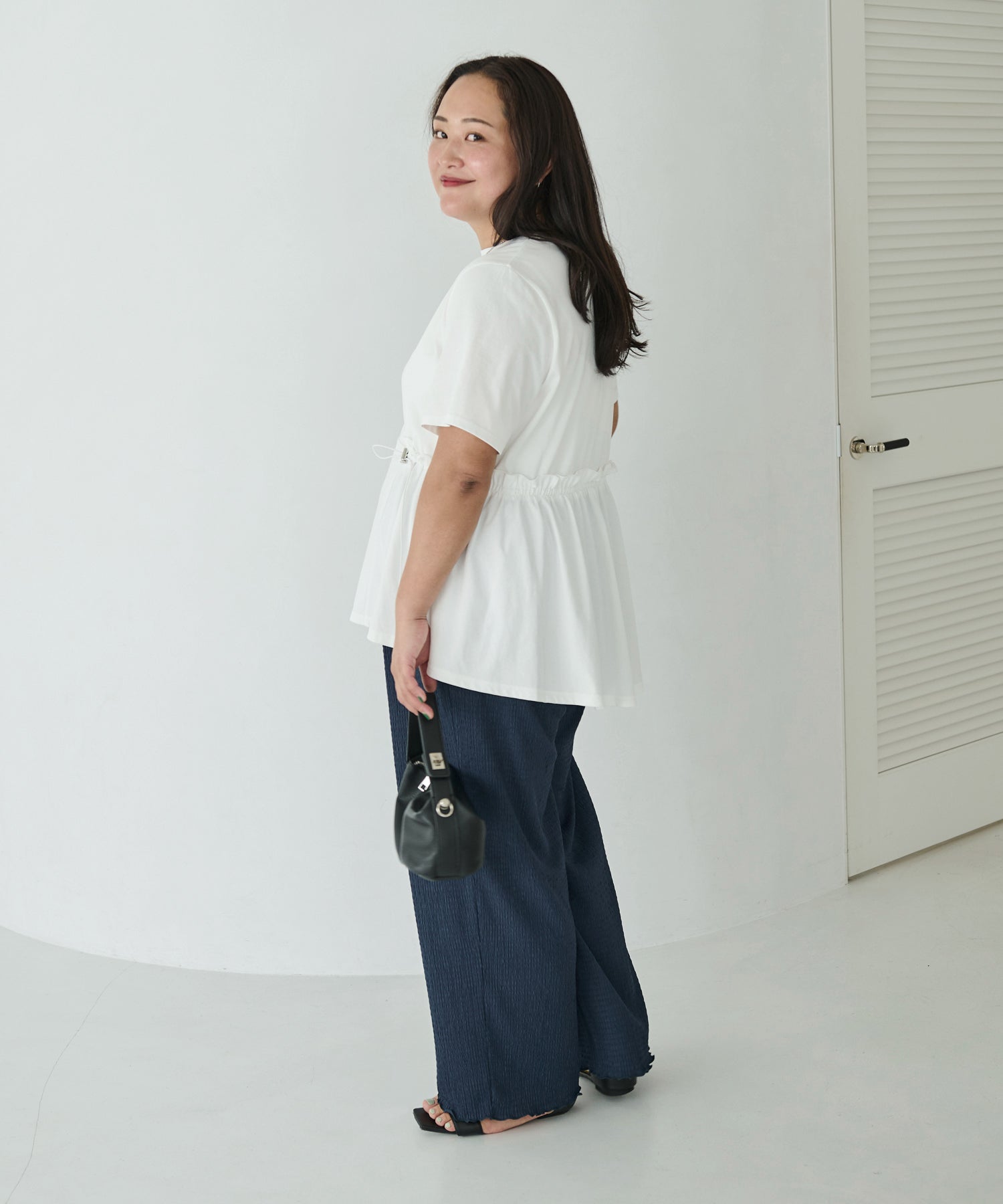 オフホワイト model:161cm 着用サイズ:3L