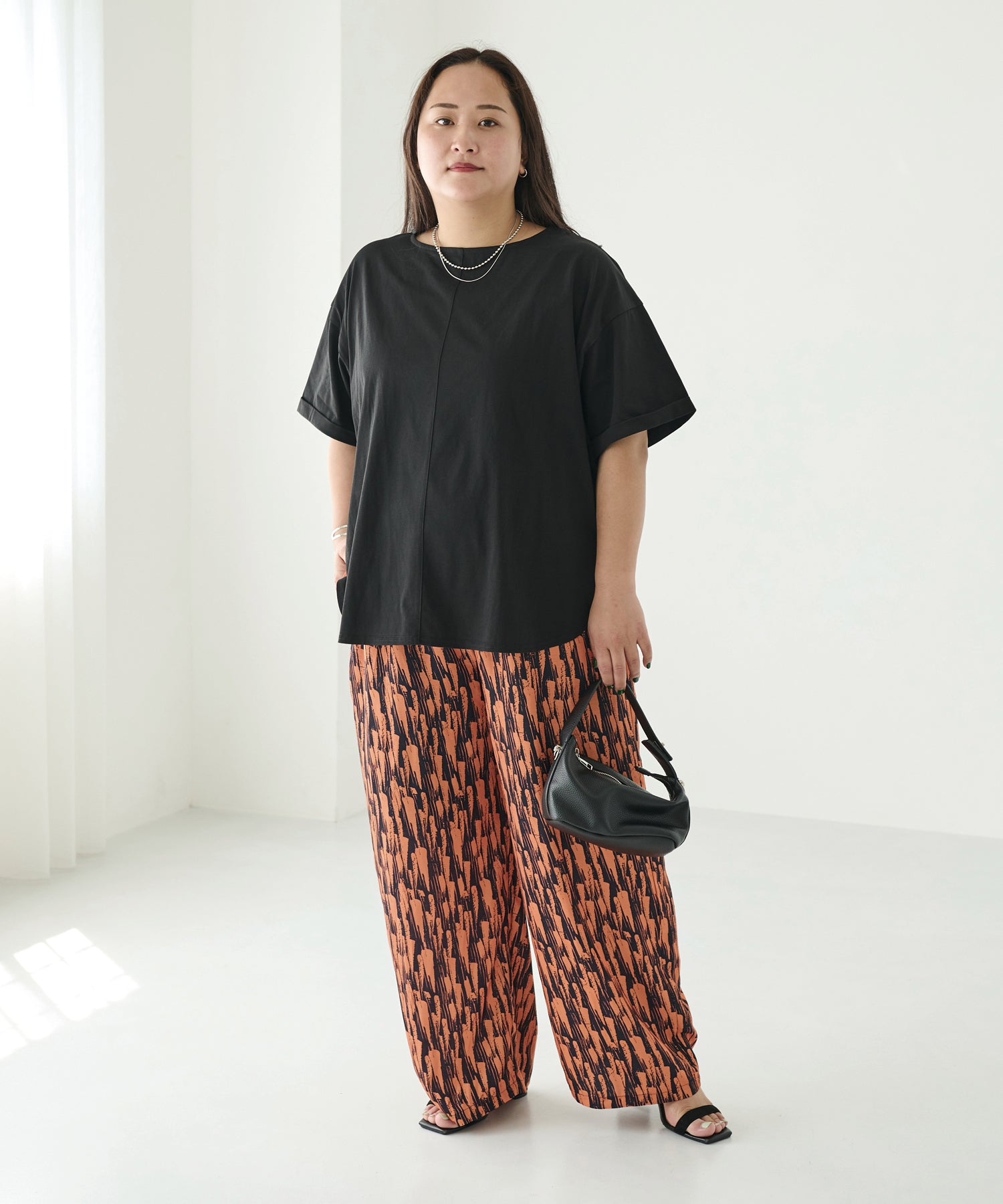 ブラック model:161cm 着用サイズ:3L
