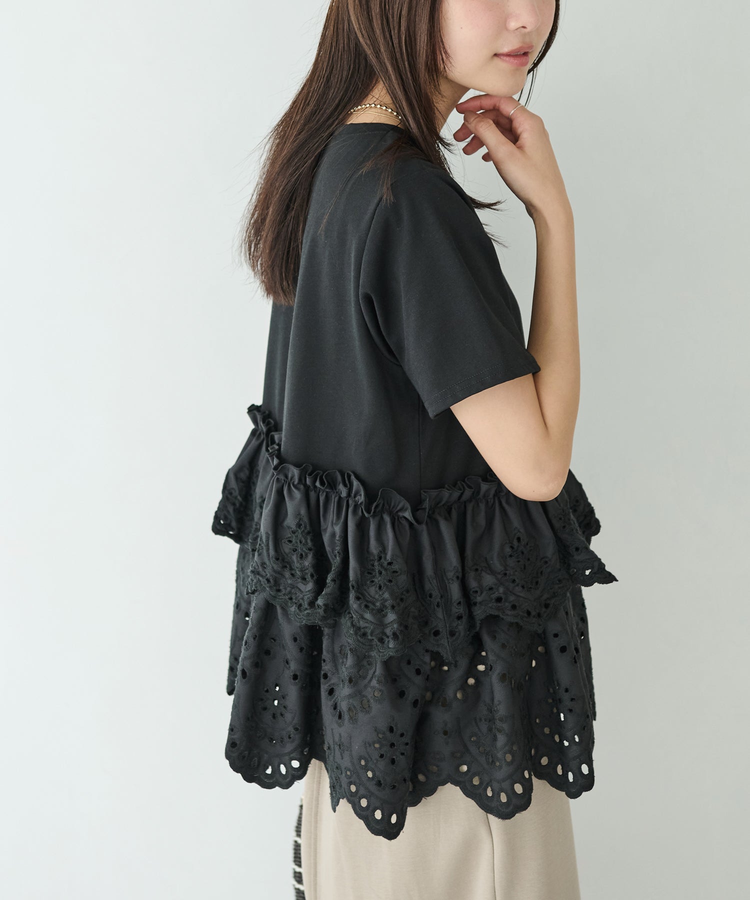 クラフト刺繍プルオーバー