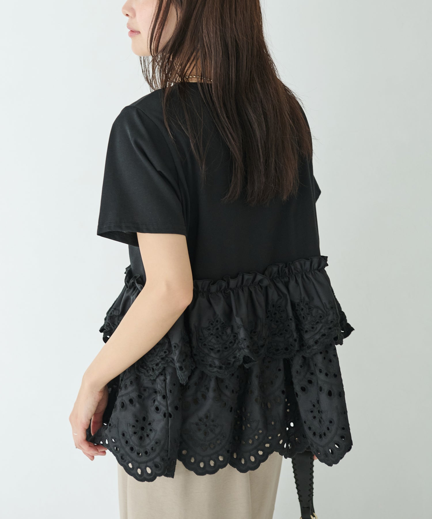 クラフト刺繍プルオーバー