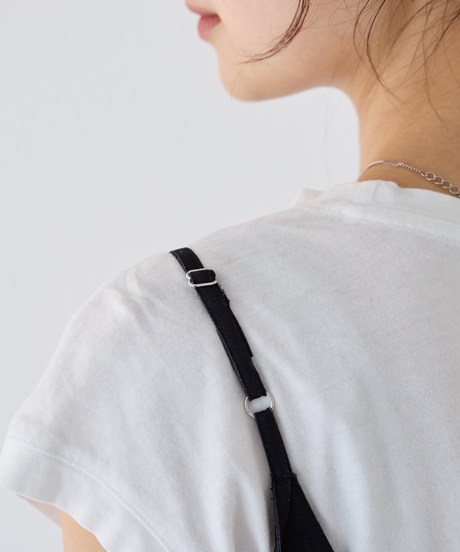 肩ストラップ:調節可