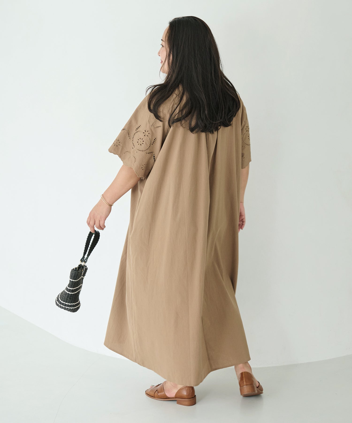 ベージュ model:161cm 着用サイズ:3L