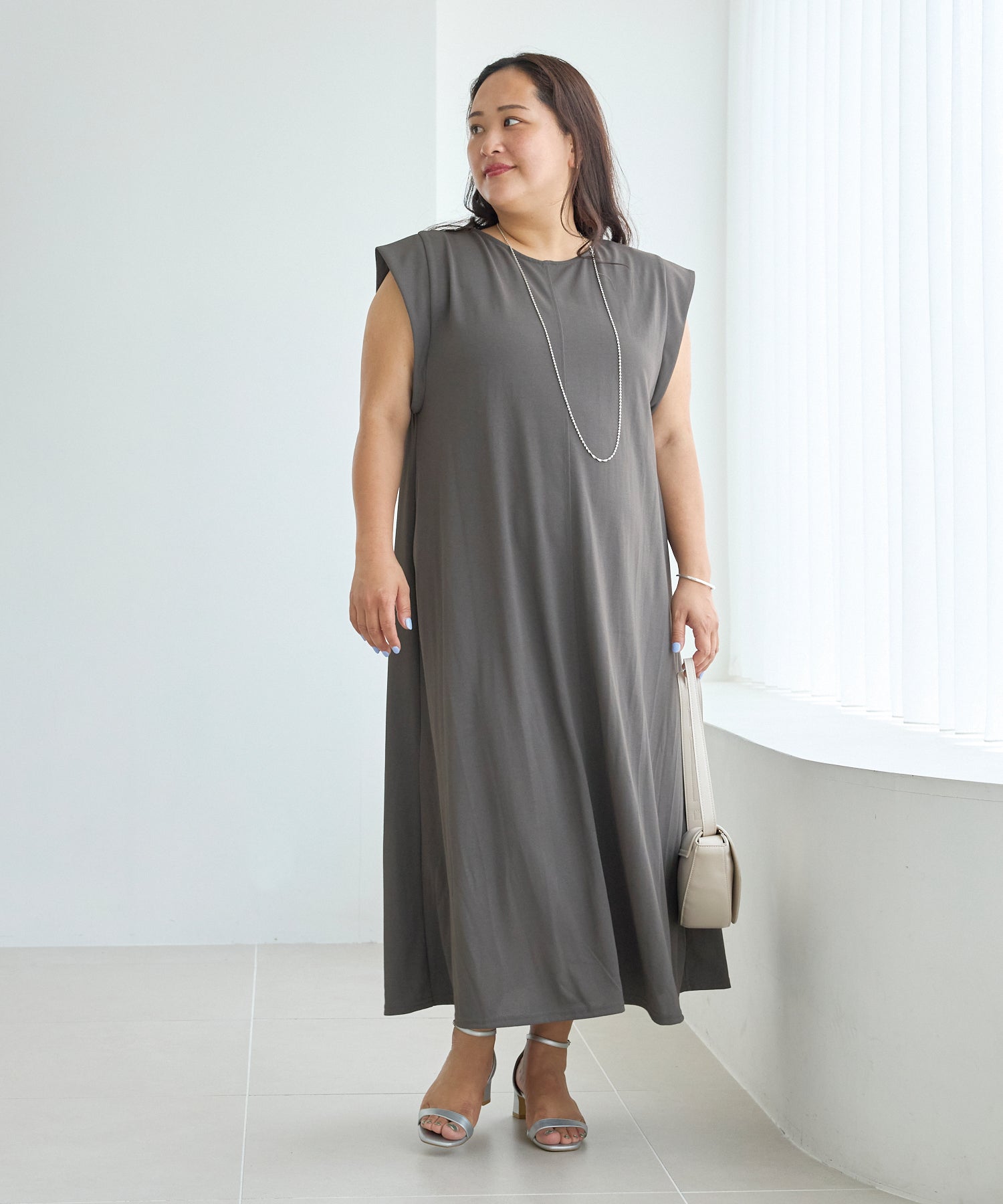 ブラウン model:161cm 着用サイズ:3L