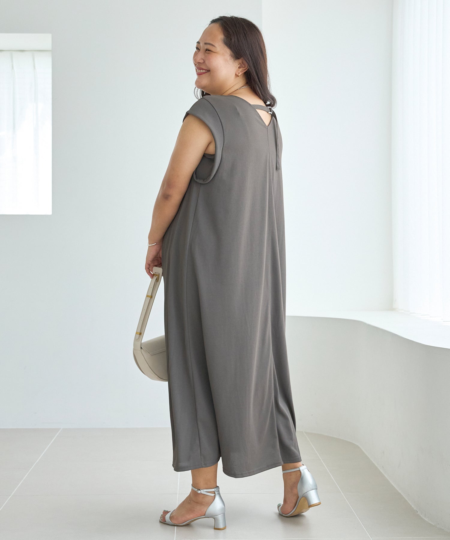 ブラウン model:161cm 着用サイズ:3L