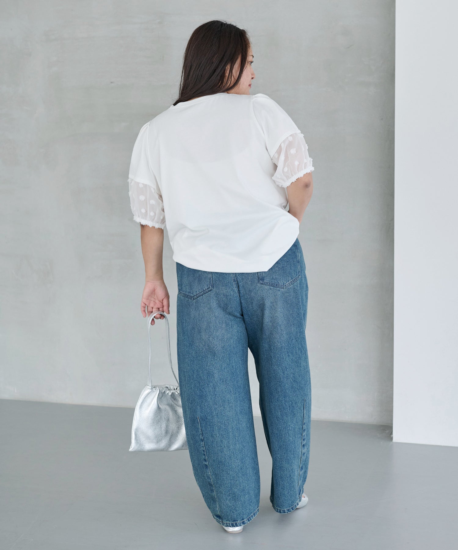 オフホワイト model:161cm 着用サイズ:3L