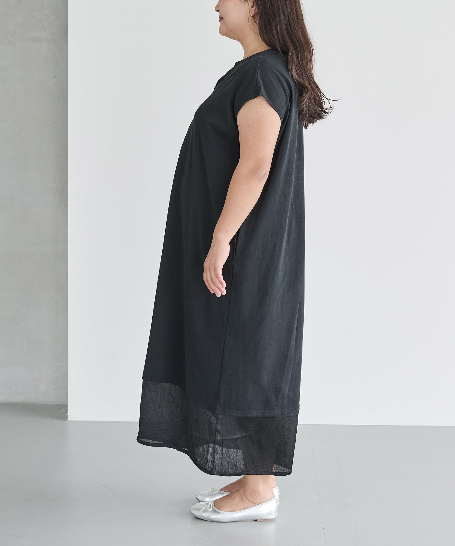 サイド ブラック model:161cm 着用サイズ:3L