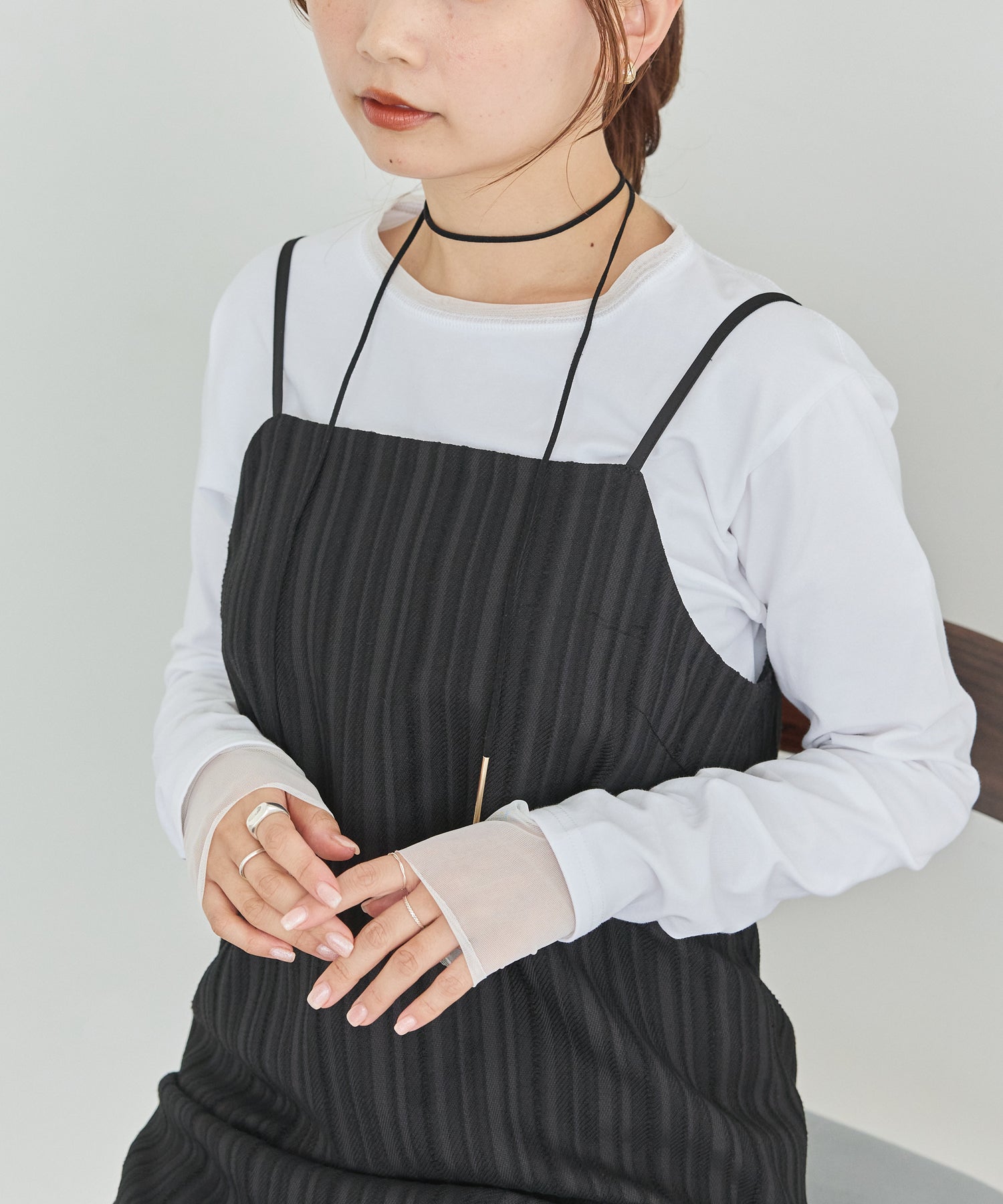 袖チュール切替プルオーバー