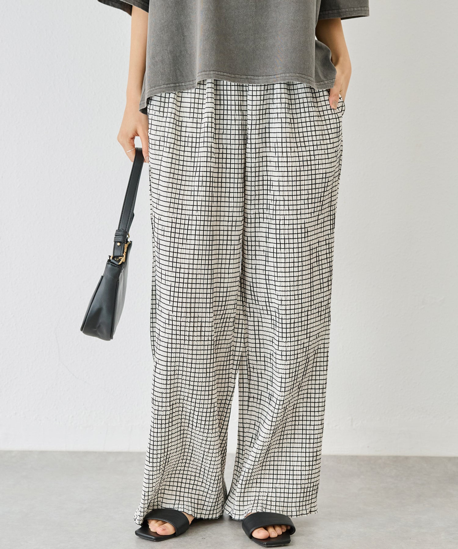 オフホワイト model:160cm 着用サイズ:M