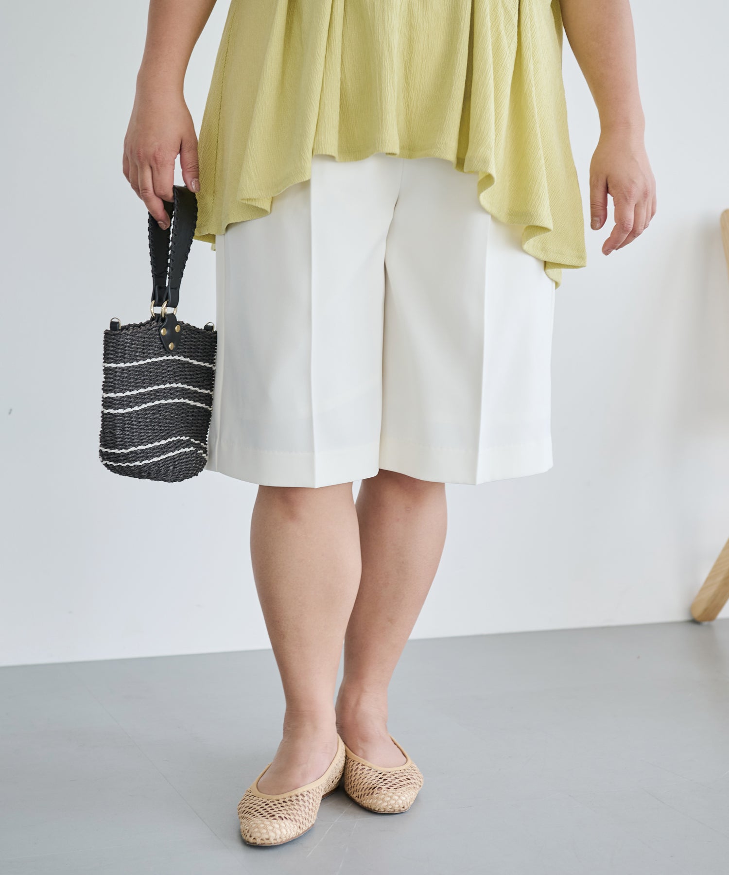 オフホワイト model:161cm 着用サイズ:3L
