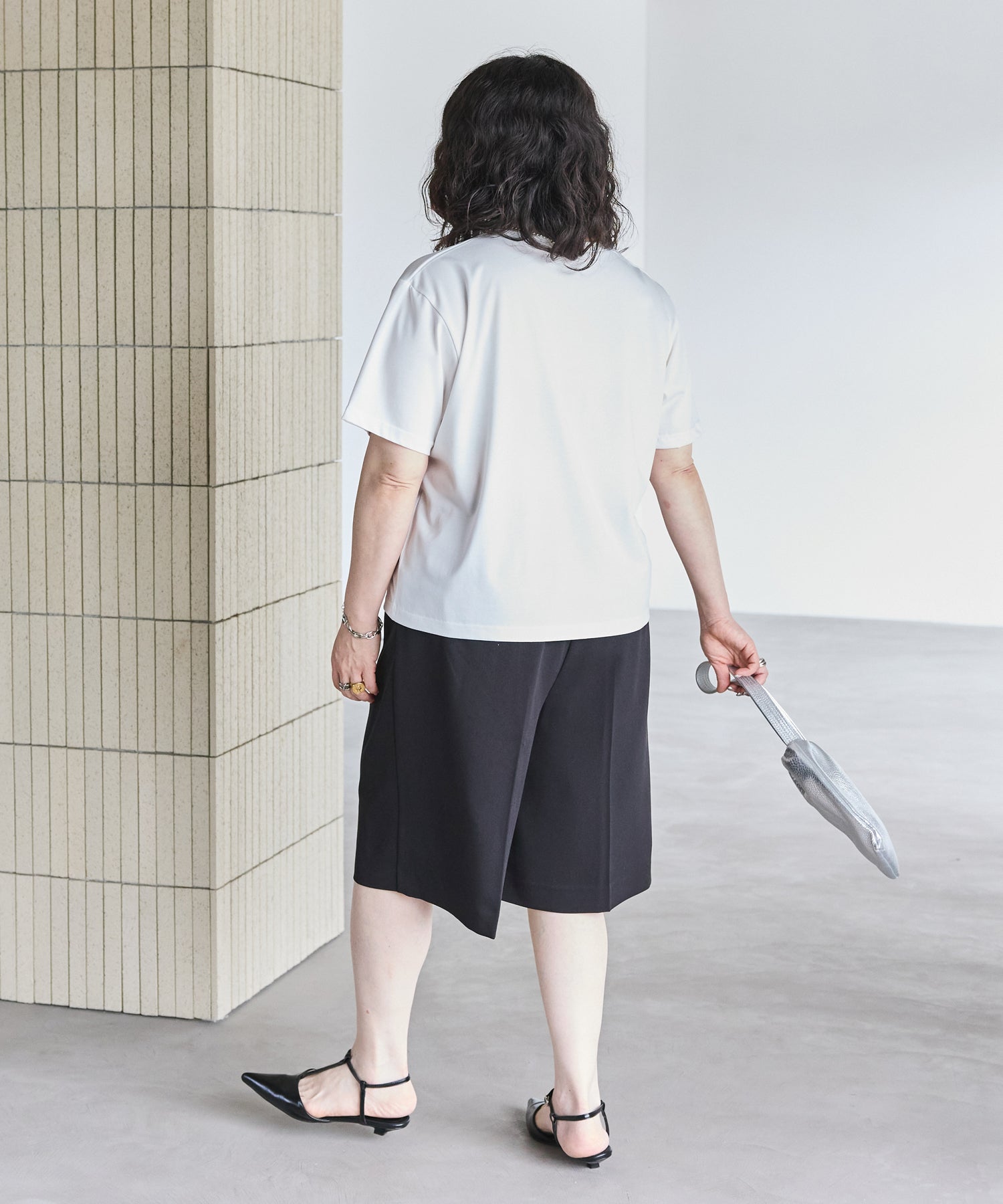 センタープレスショートパンツ