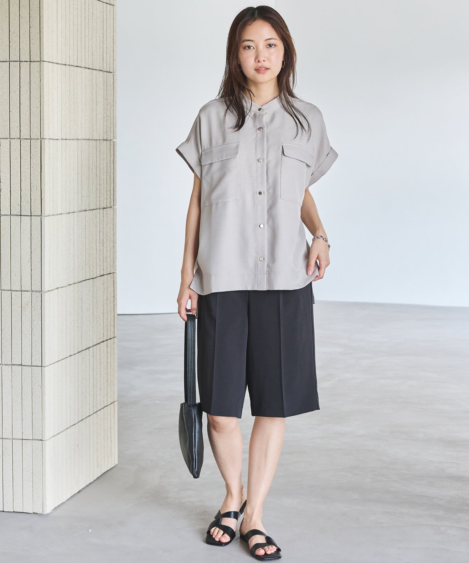 センタープレスショートパンツ