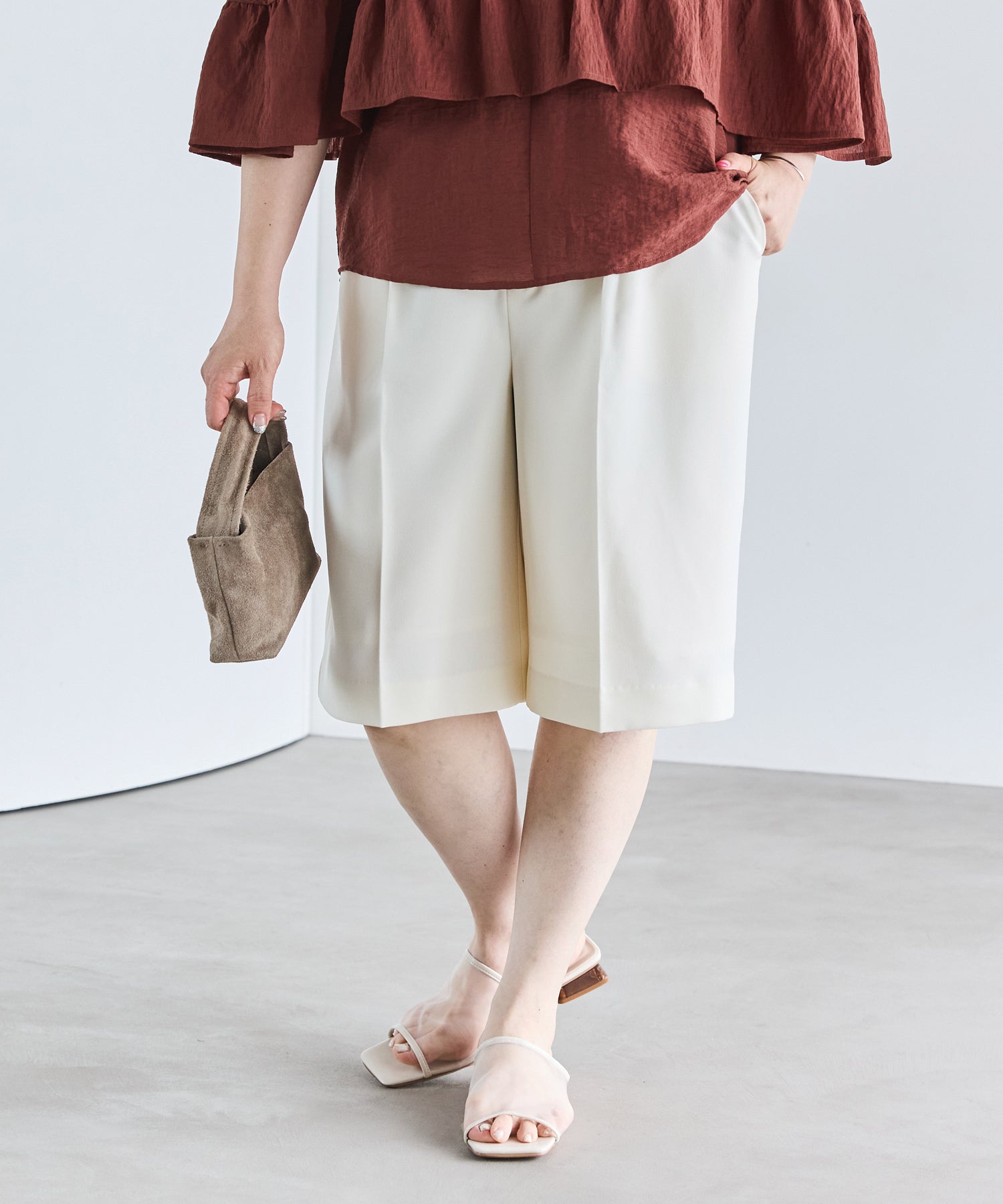 オフホワイト model:163cm 着用サイズ:3L