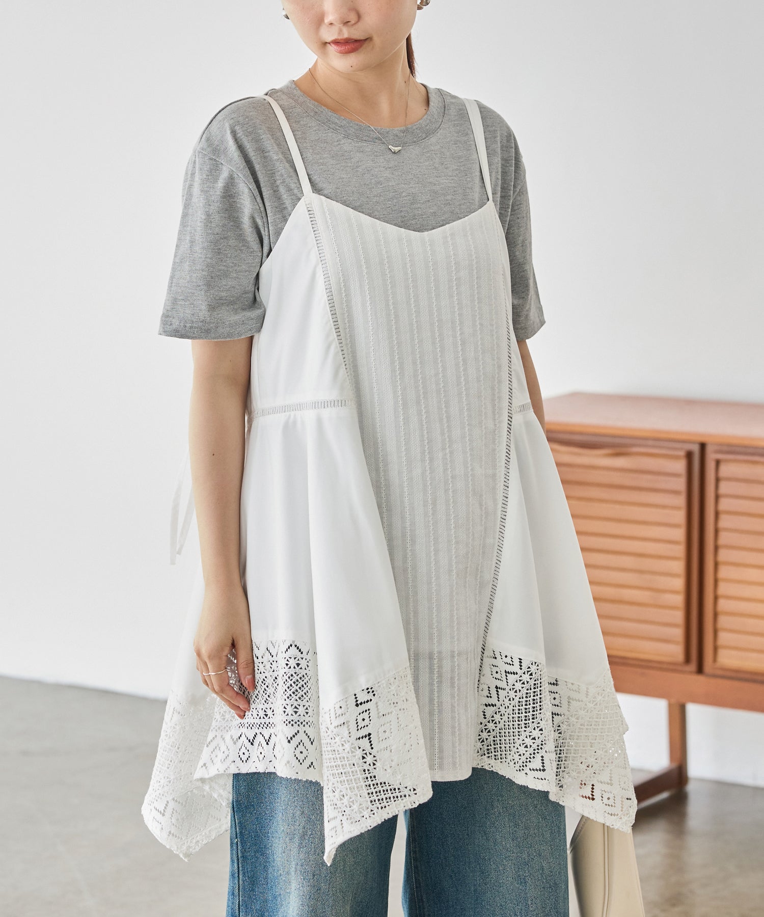 オフホワイト model:156cm 着用サイズ:M