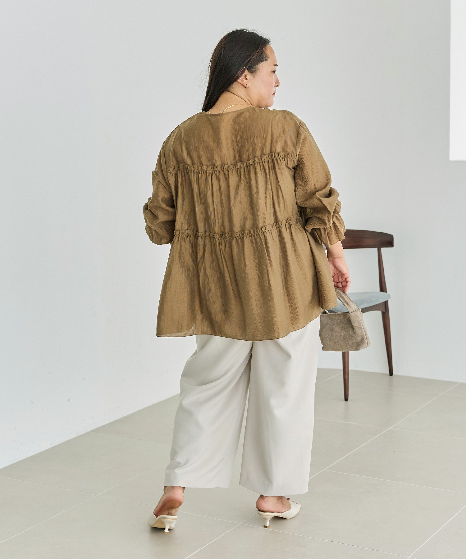 ブラウン model:161cm 着用サイズ:3L