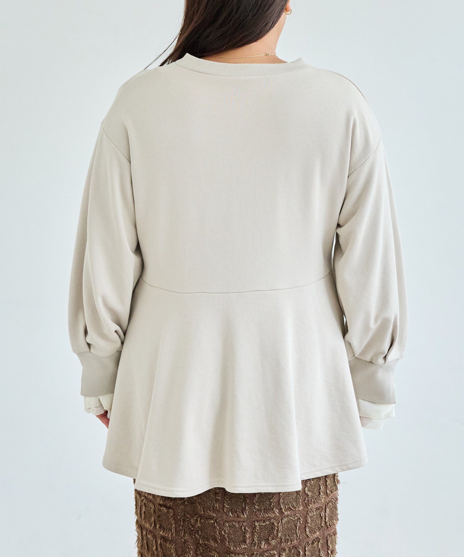 バック model:161cm 着用サイズ:3L