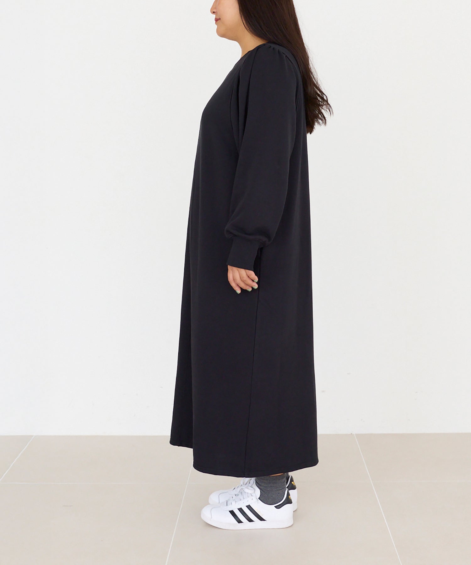 【好機能シリーズ】吸湿発熱/静電気防止/発熱裏毛ワンピース