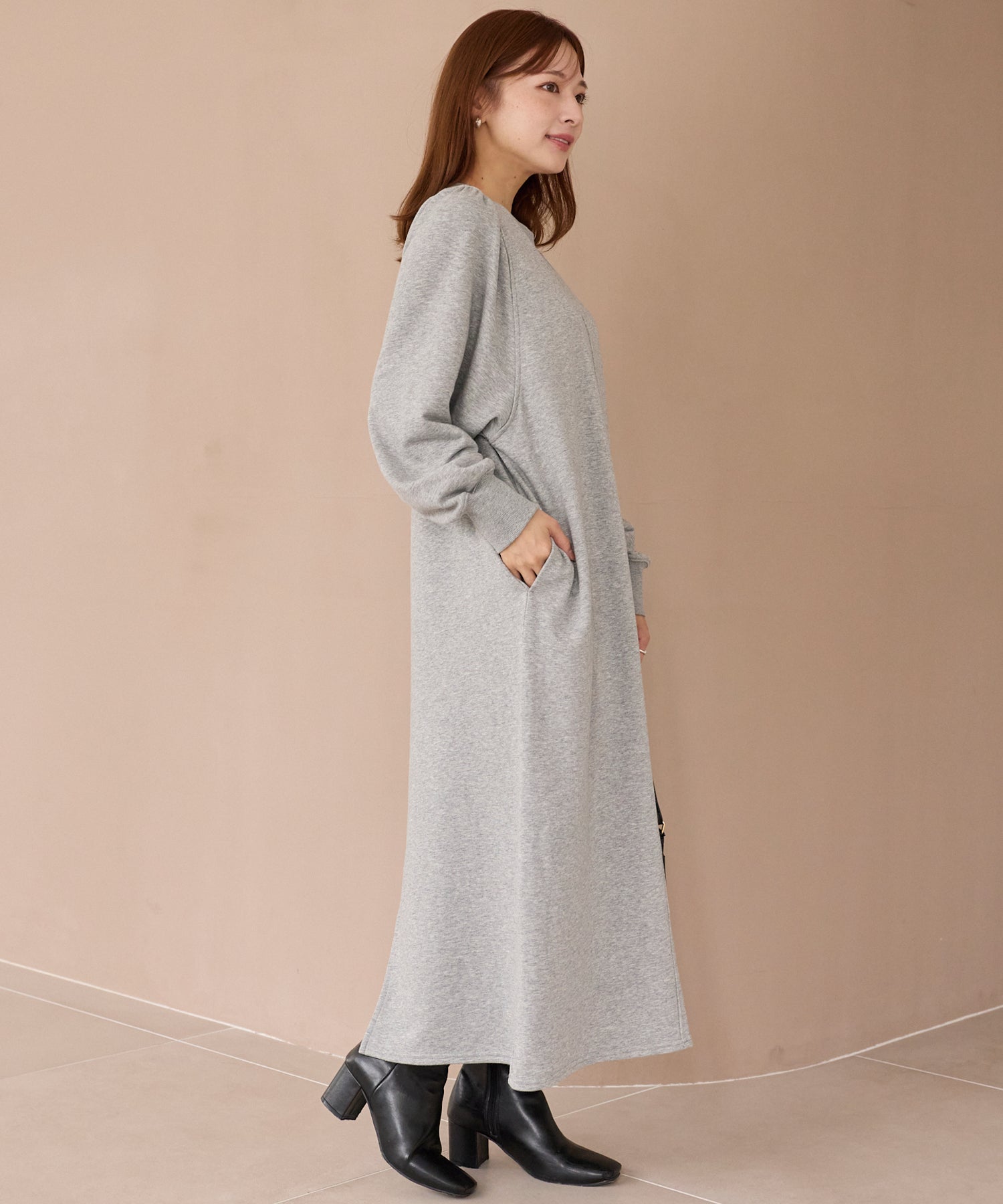 【好機能シリーズ】吸湿発熱/静電気防止/発熱裏毛ワンピース