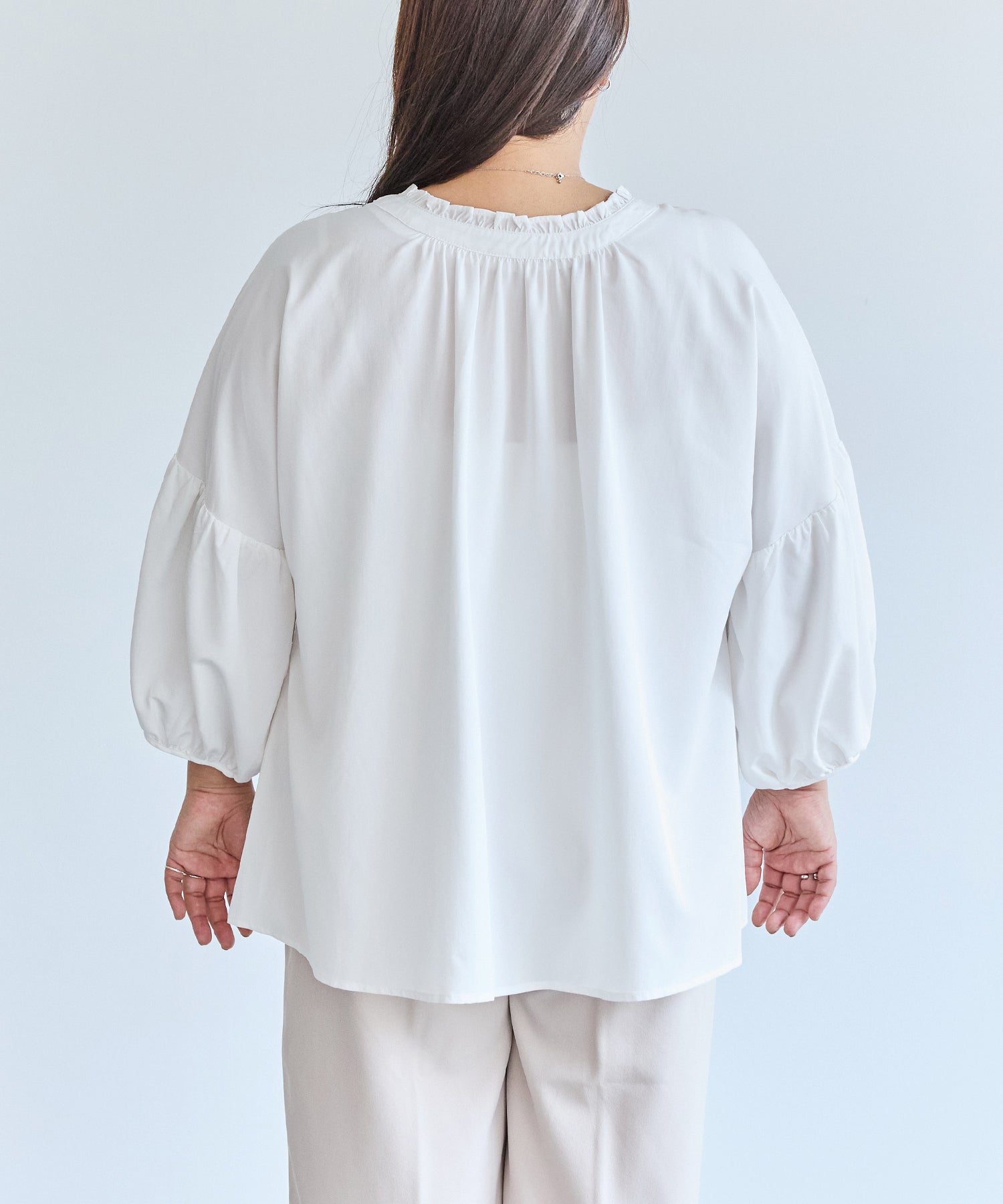 バック model:161cm 着用サイズ:3L