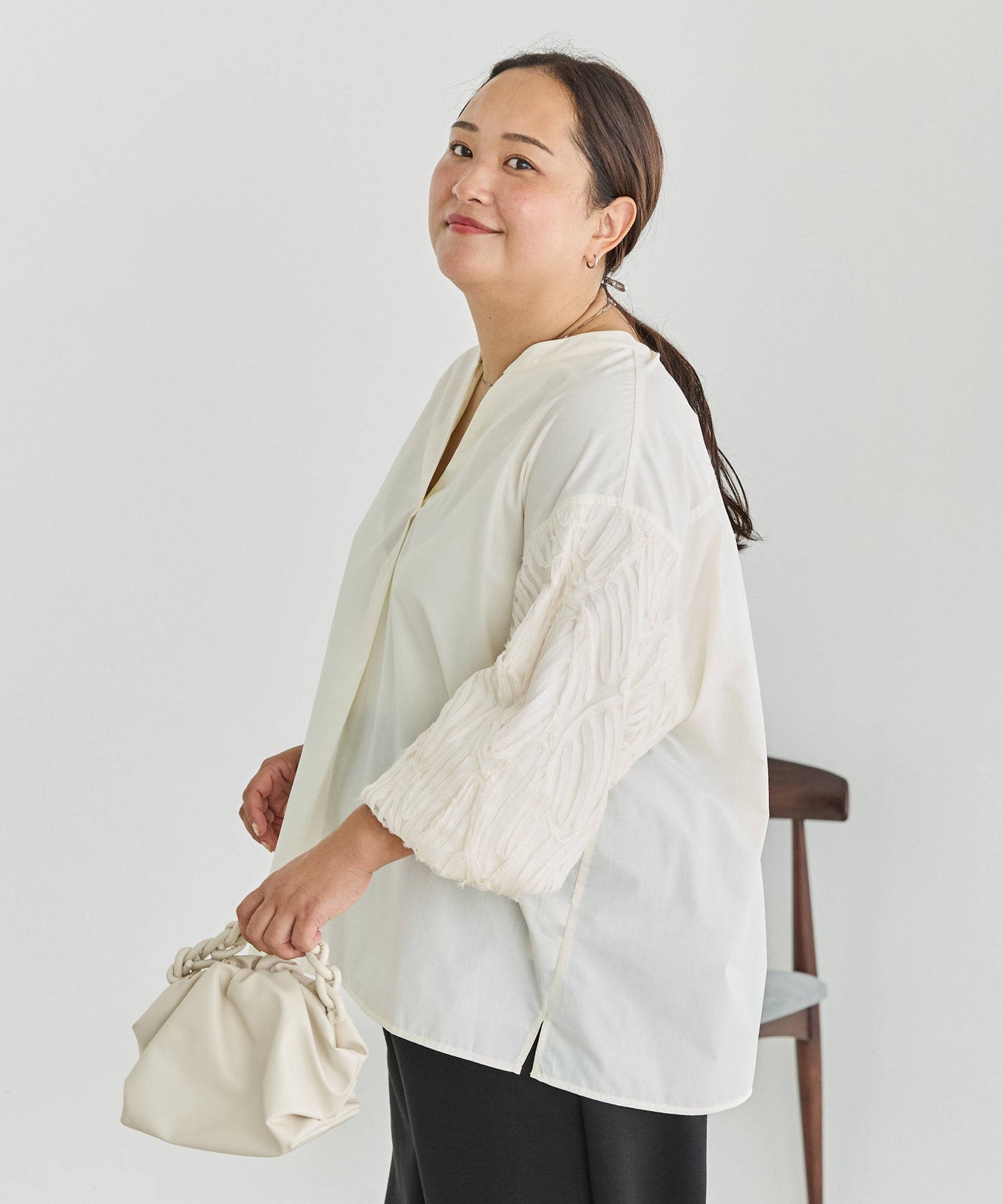 アイボリー model:161cm 着用サイズ:3L