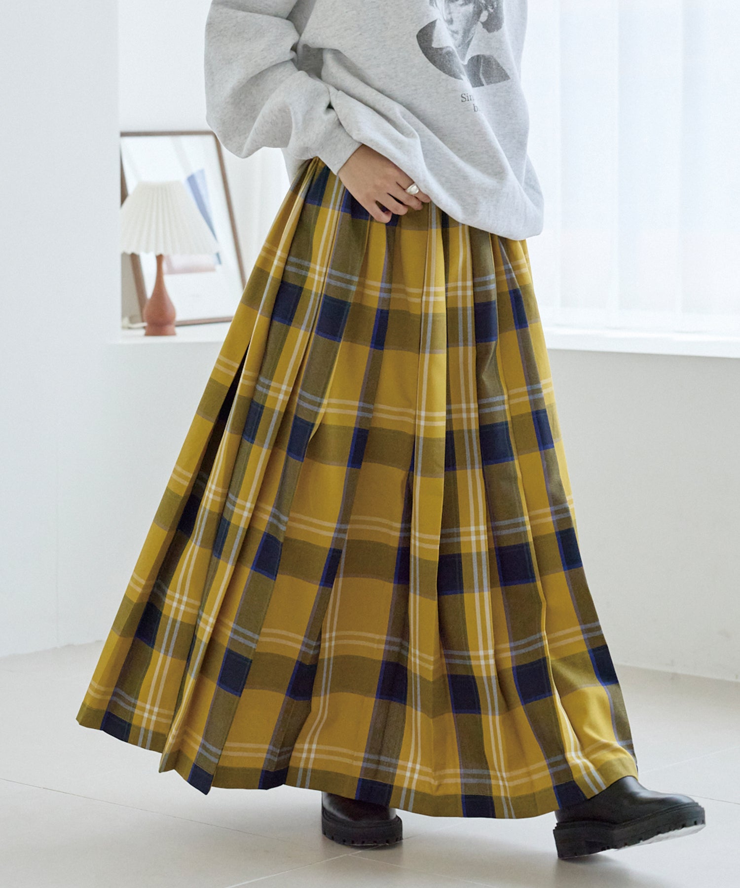 イエロー model:160cm 着用サイズ:M