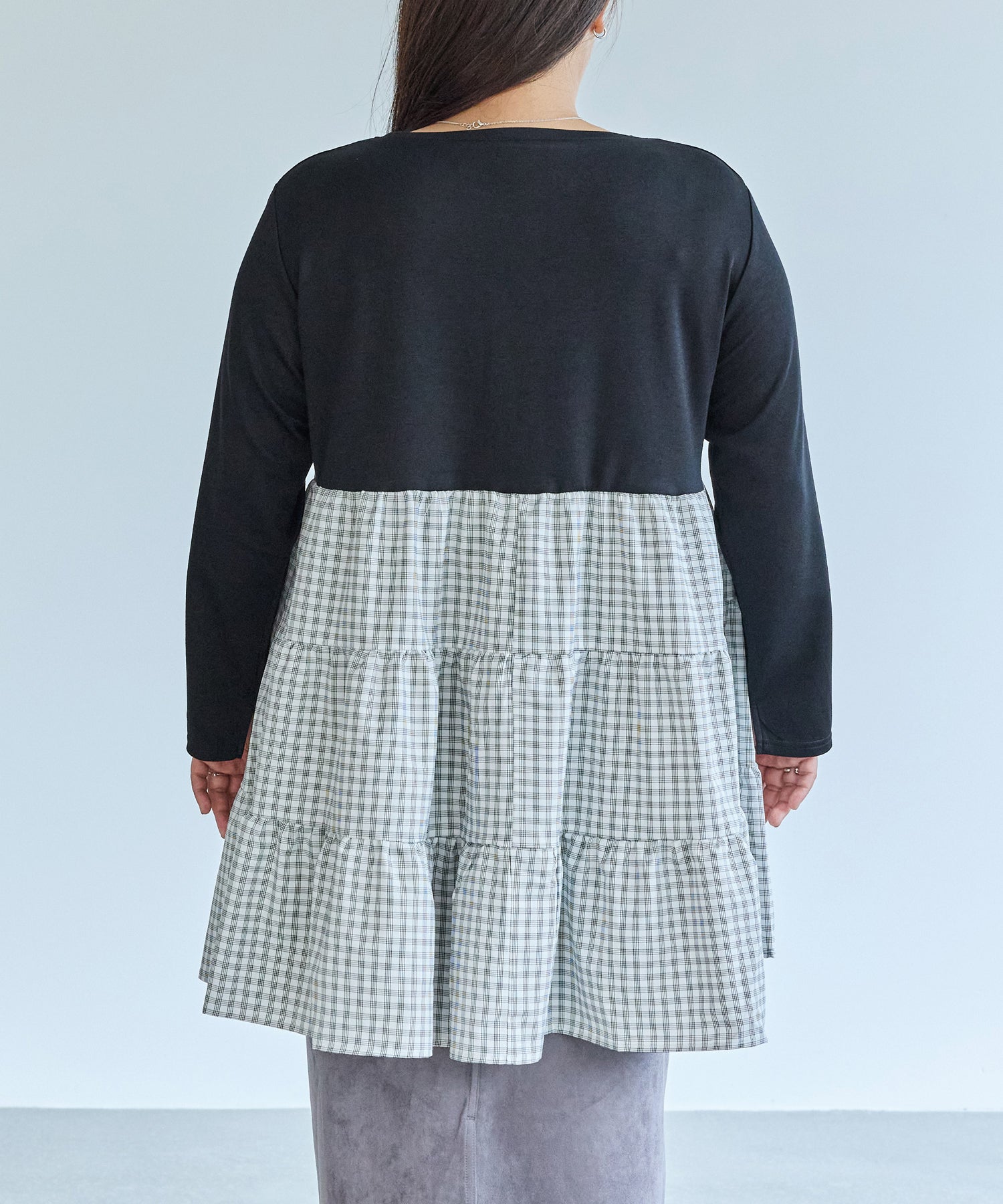 バック model:161cm 着用サイズ:3L