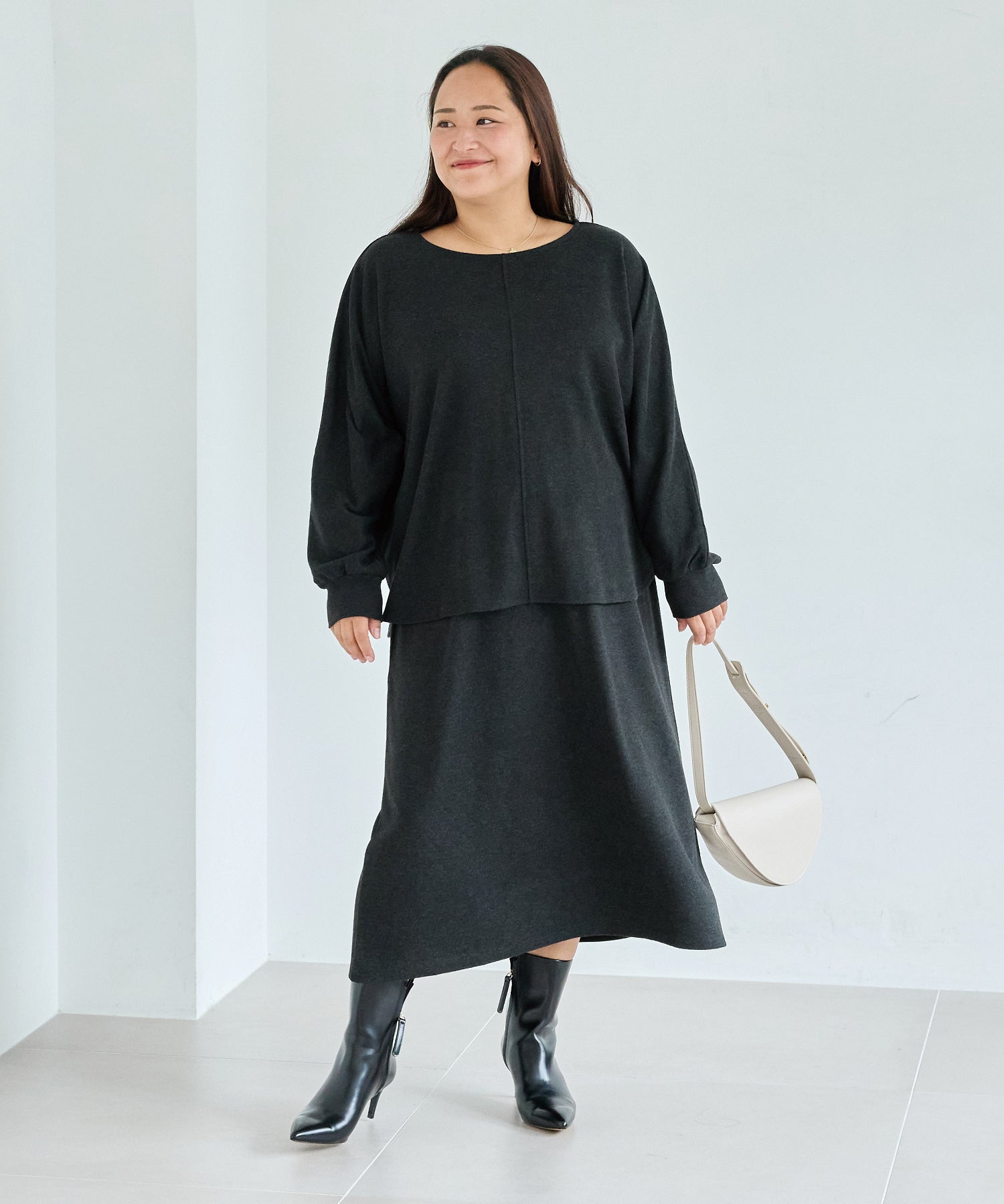 チャコールグレー model:161cm 着用サイズ:3L