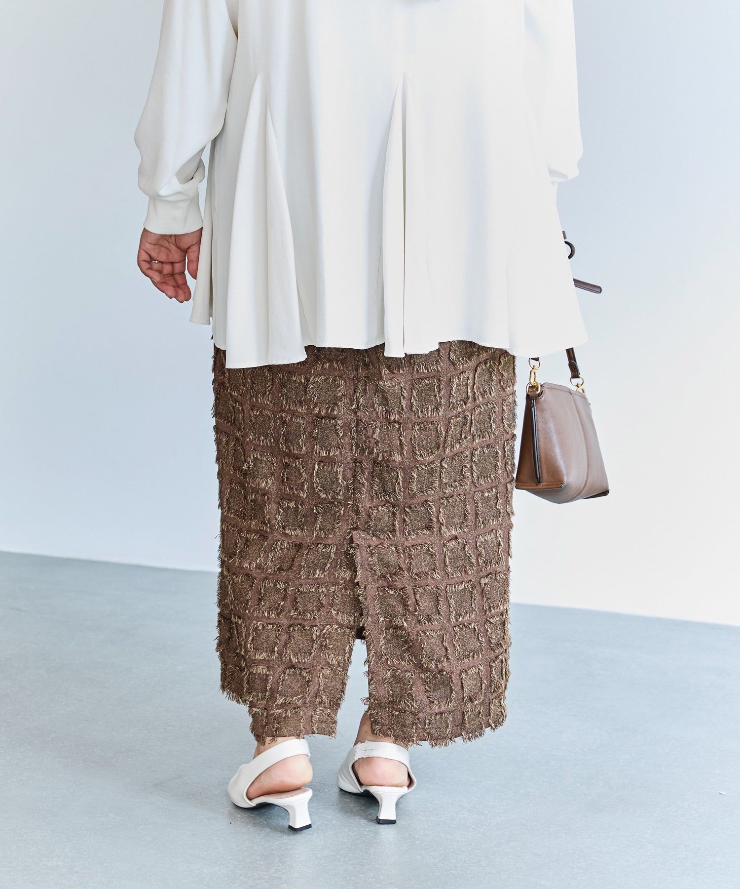 ブラウン model:161cm 着用サイズ:3L