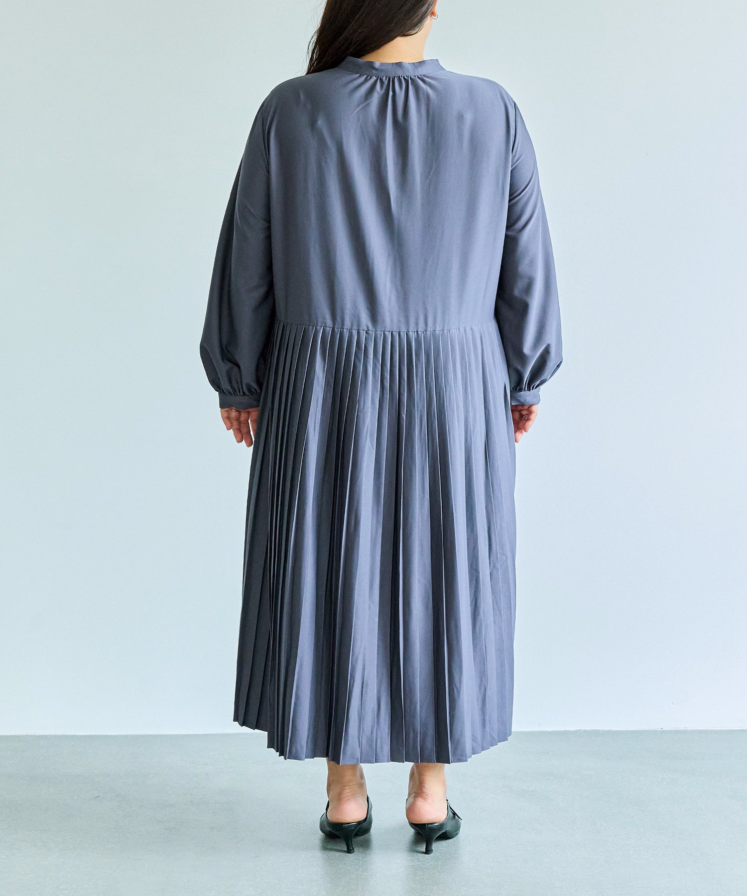 バック model:161cm 着用サイズ:3L