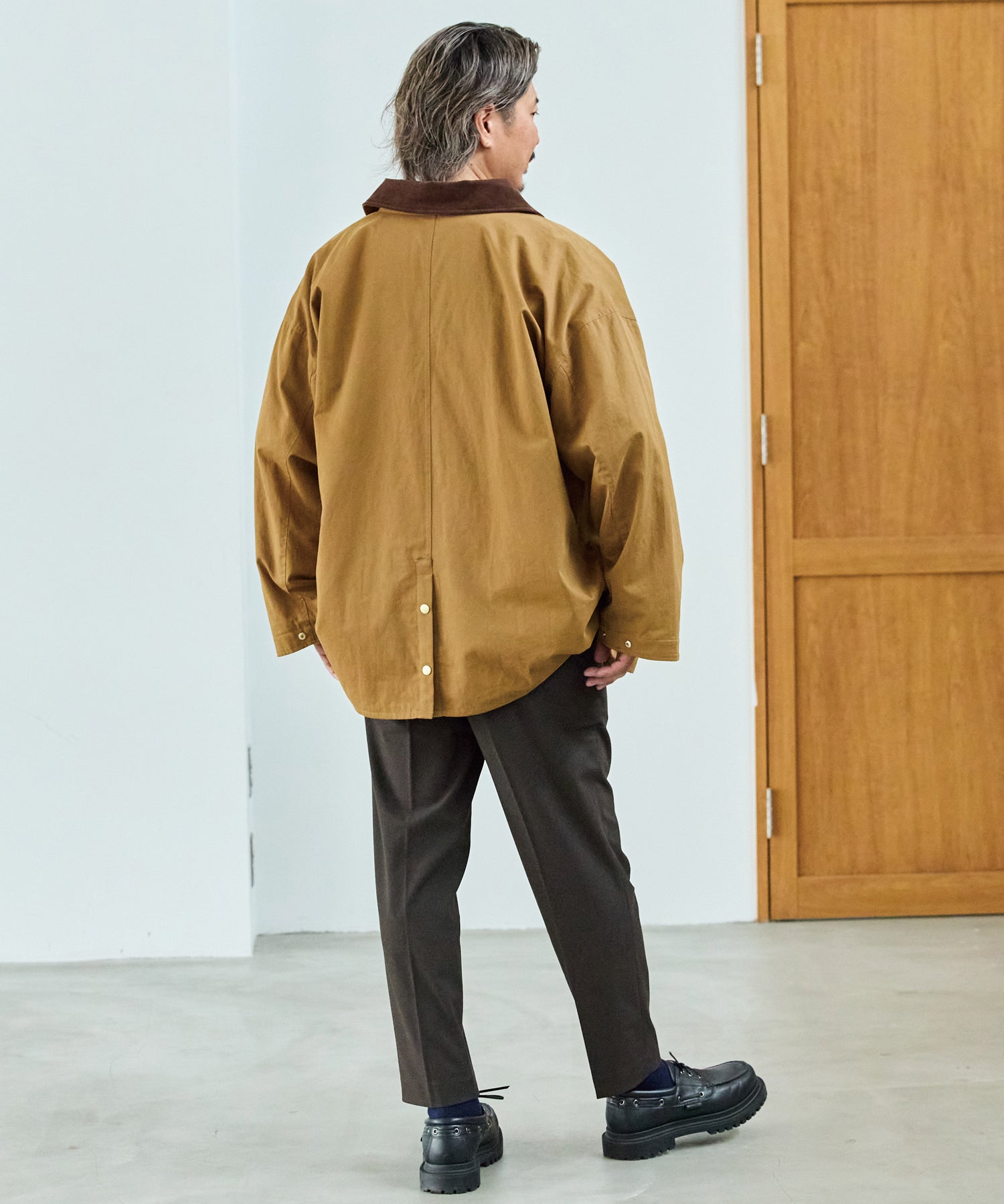 ブラウン model:182cm 着用サイズ:4L
