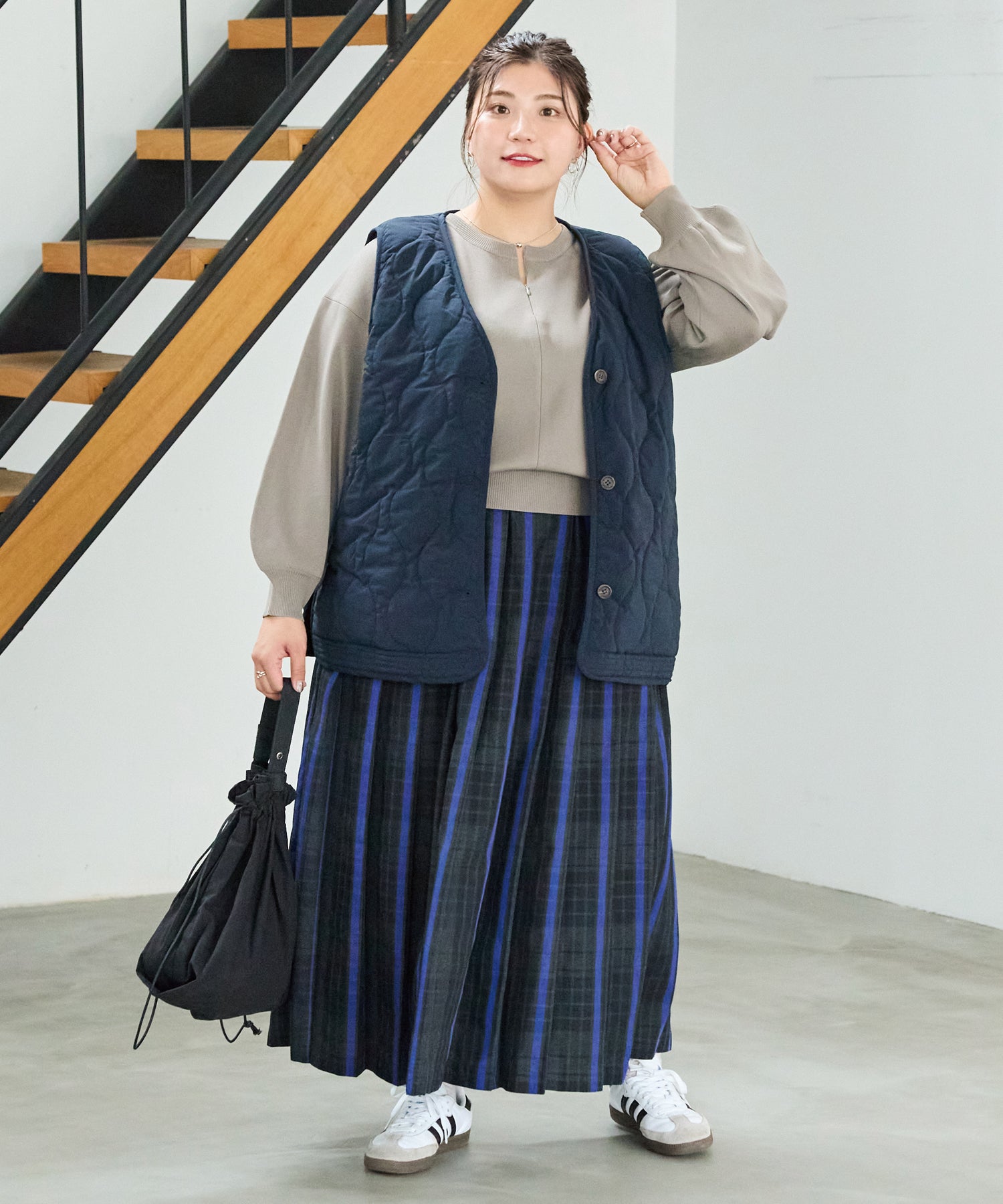 ネイビー model:162cm 着用サイズ:3L