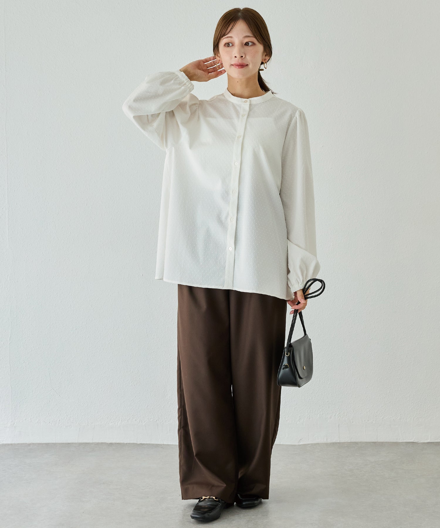 オフホワイト model:156cm 着用サイズ:M