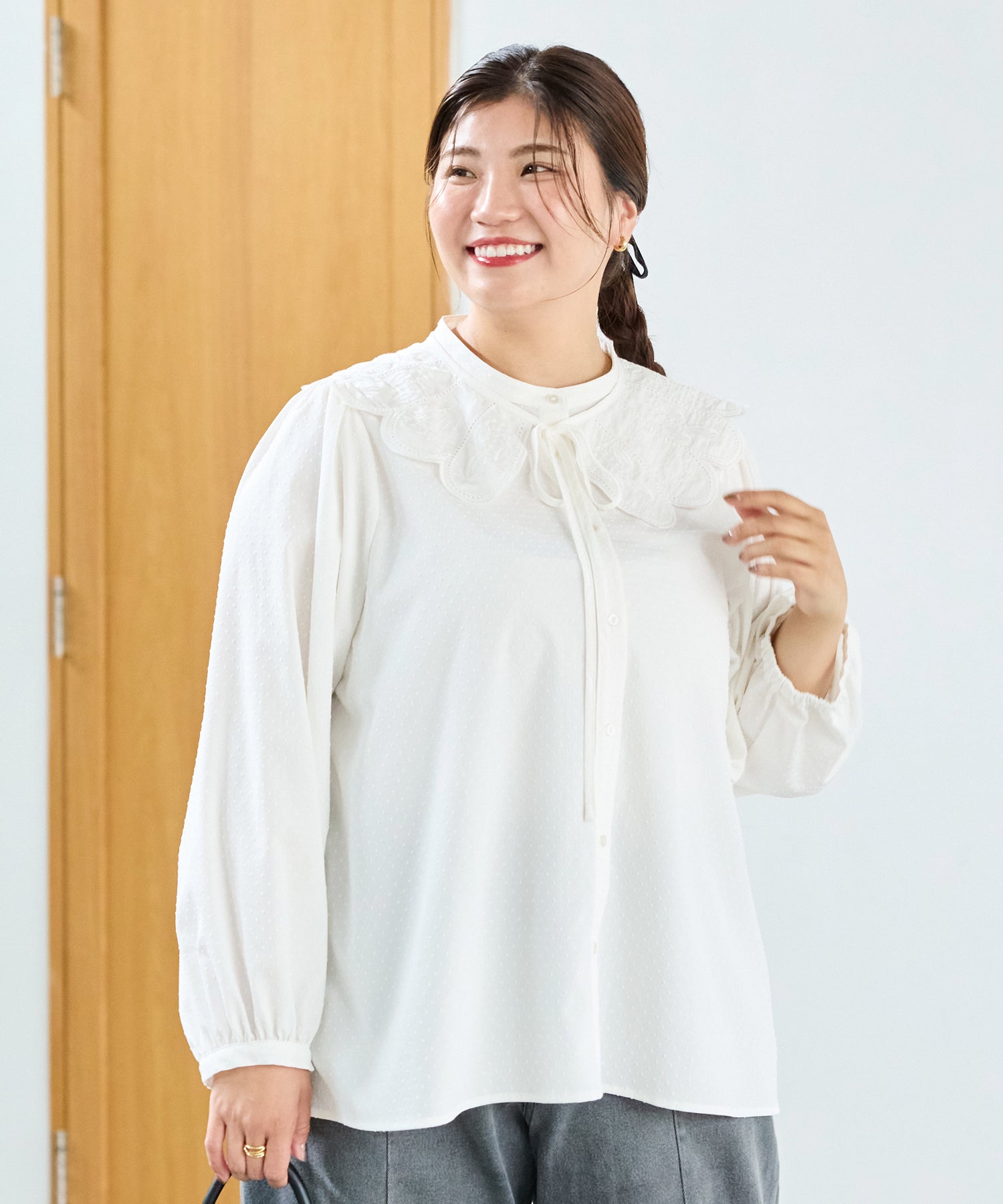 オフホワイト model:162cm 着用サイズ:3L