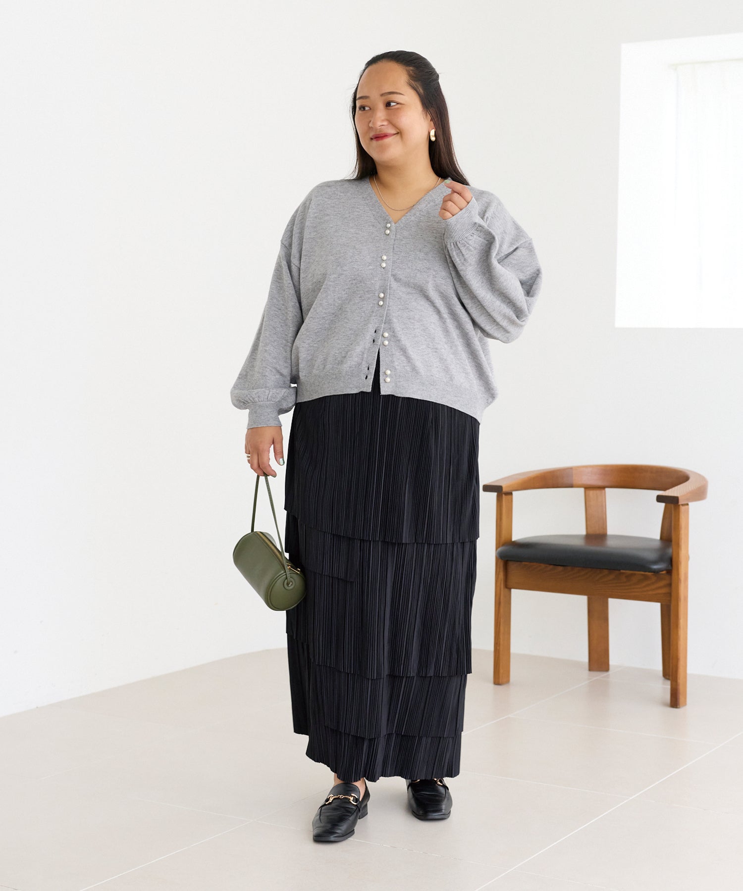 グレー model:161cm 着用サイズ:3L