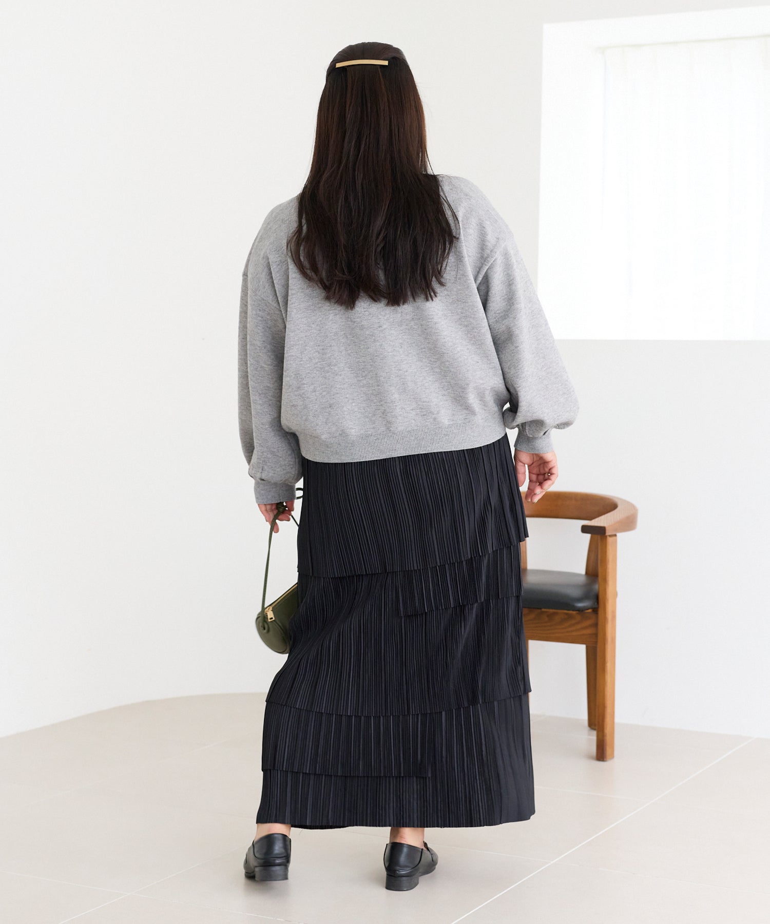 グレー model:161cm 着用サイズ:3L