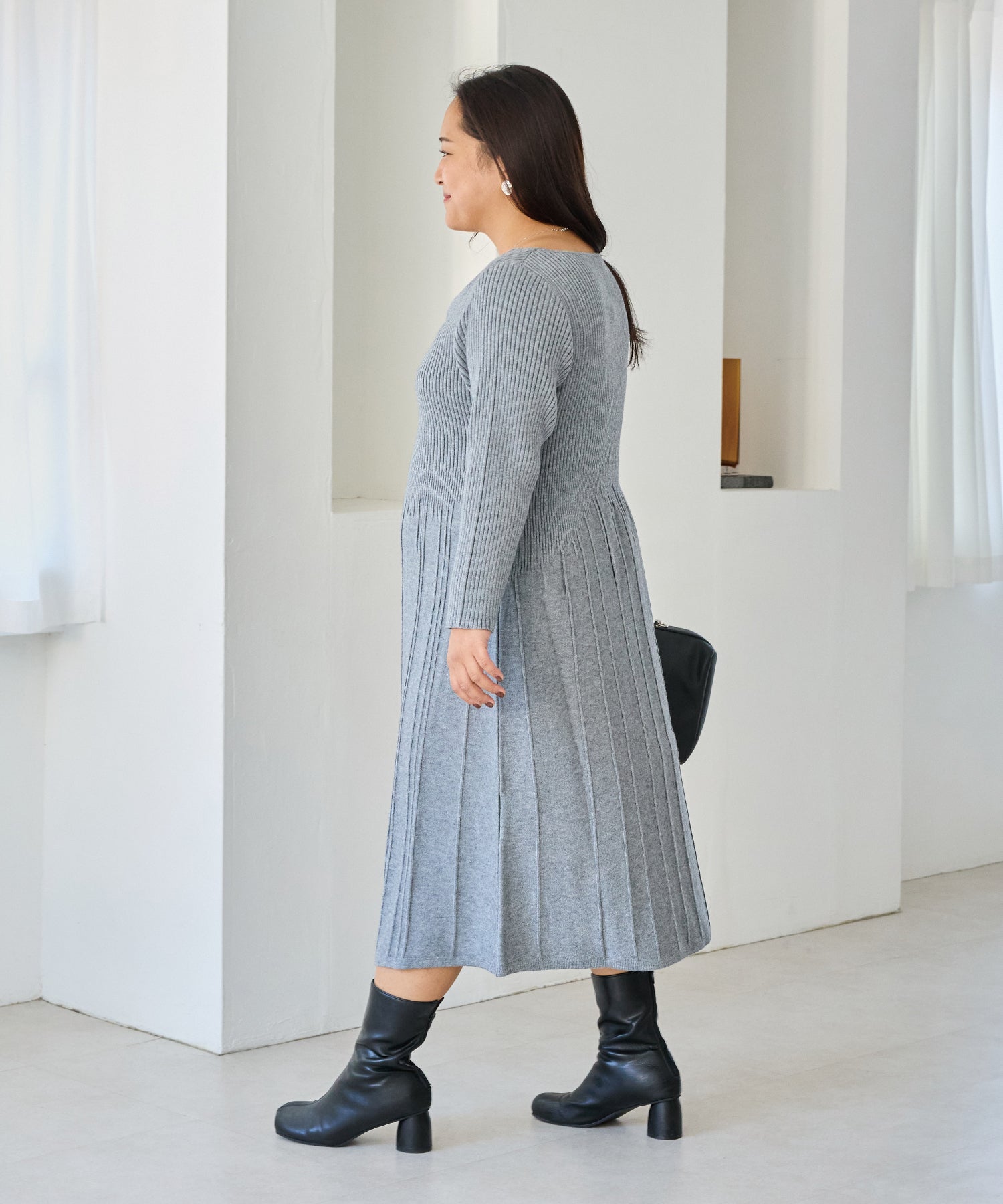 グレー model:161cm 着用サイズ:3L