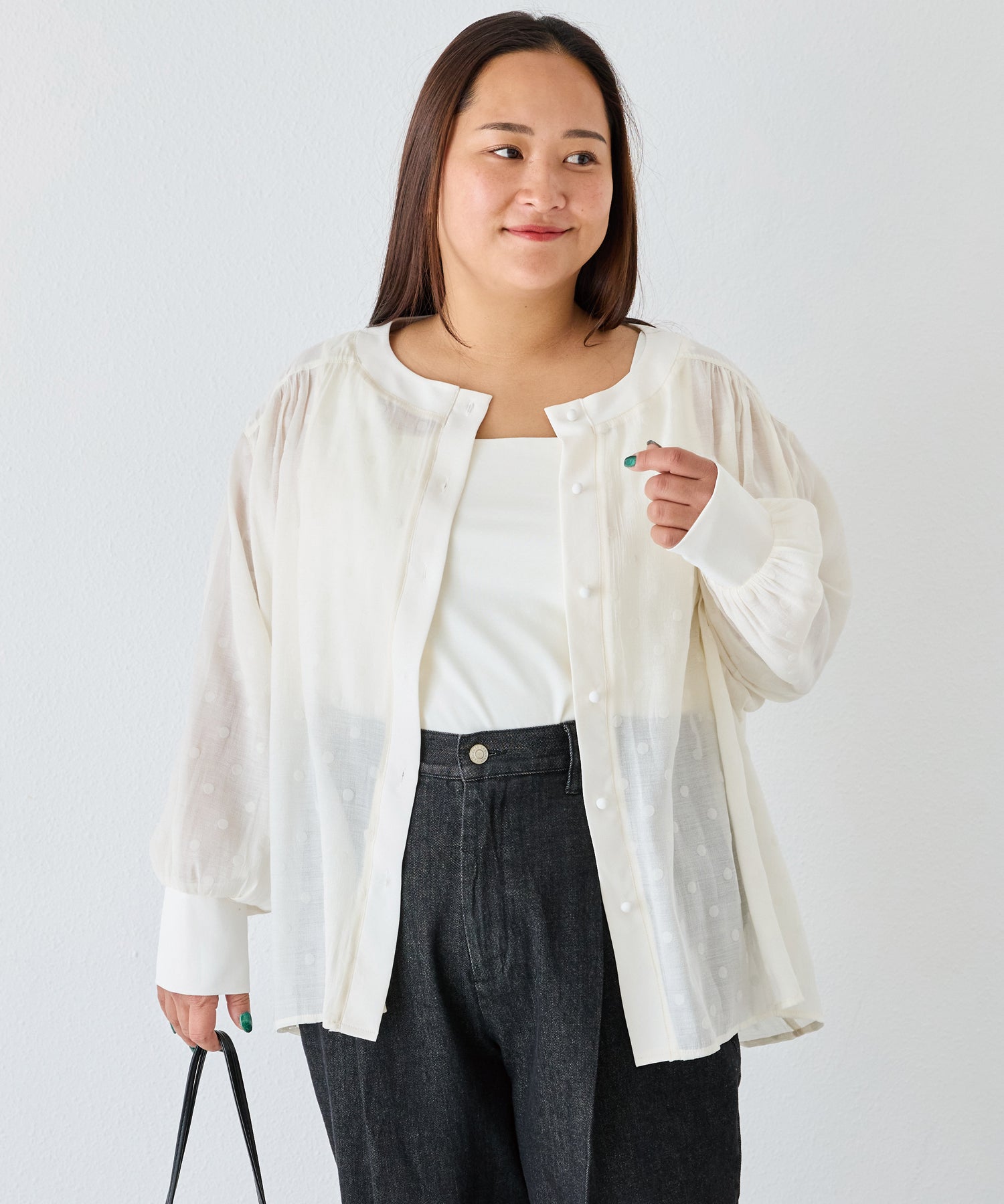 オフホワイト model:161cm 着用サイズ:3L