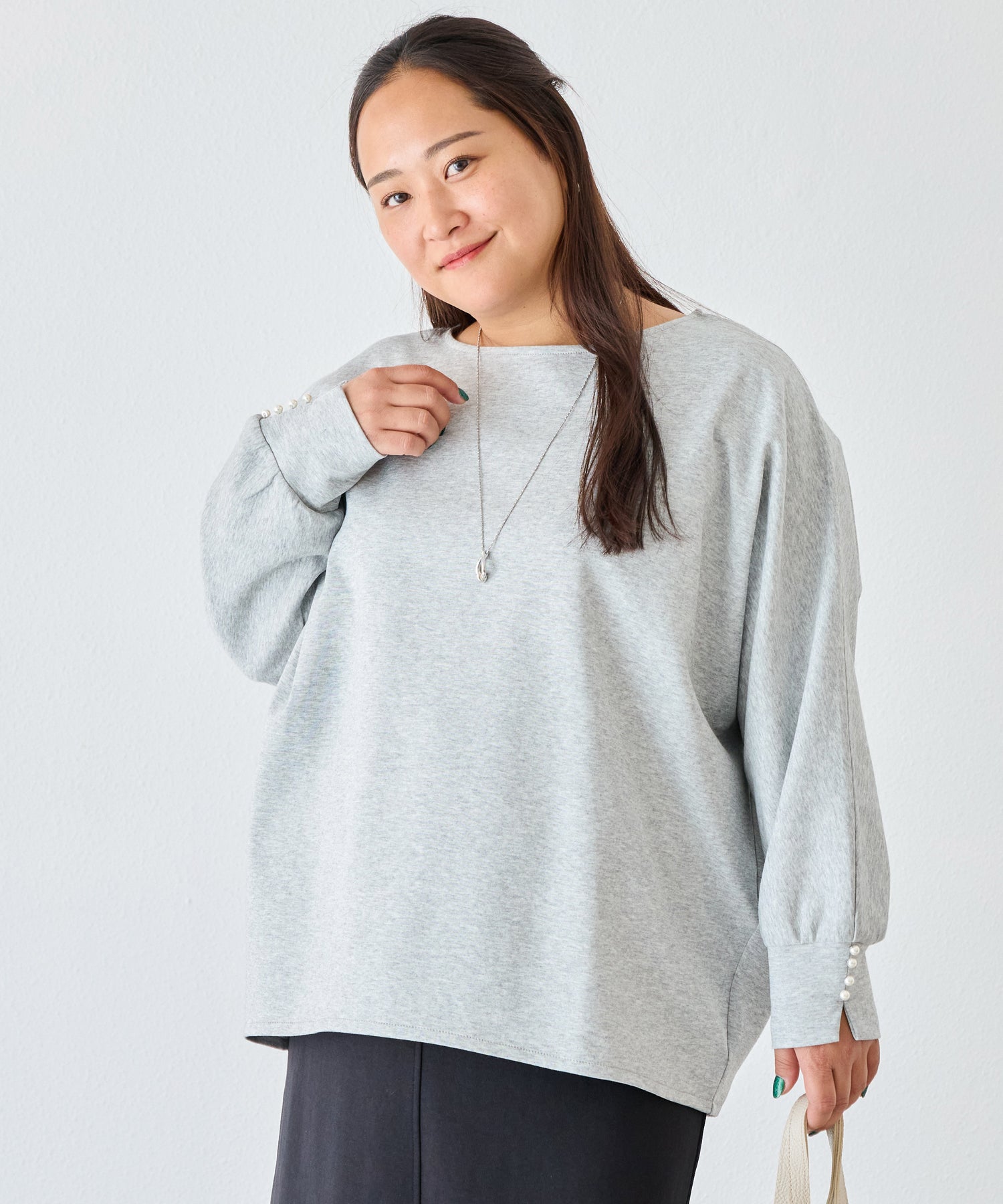 グレー model:161cm 着用サイズ:3L