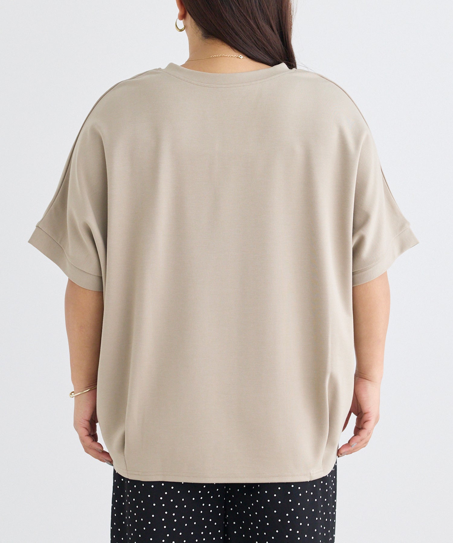 バック model:161cm 着用サイズ:3L