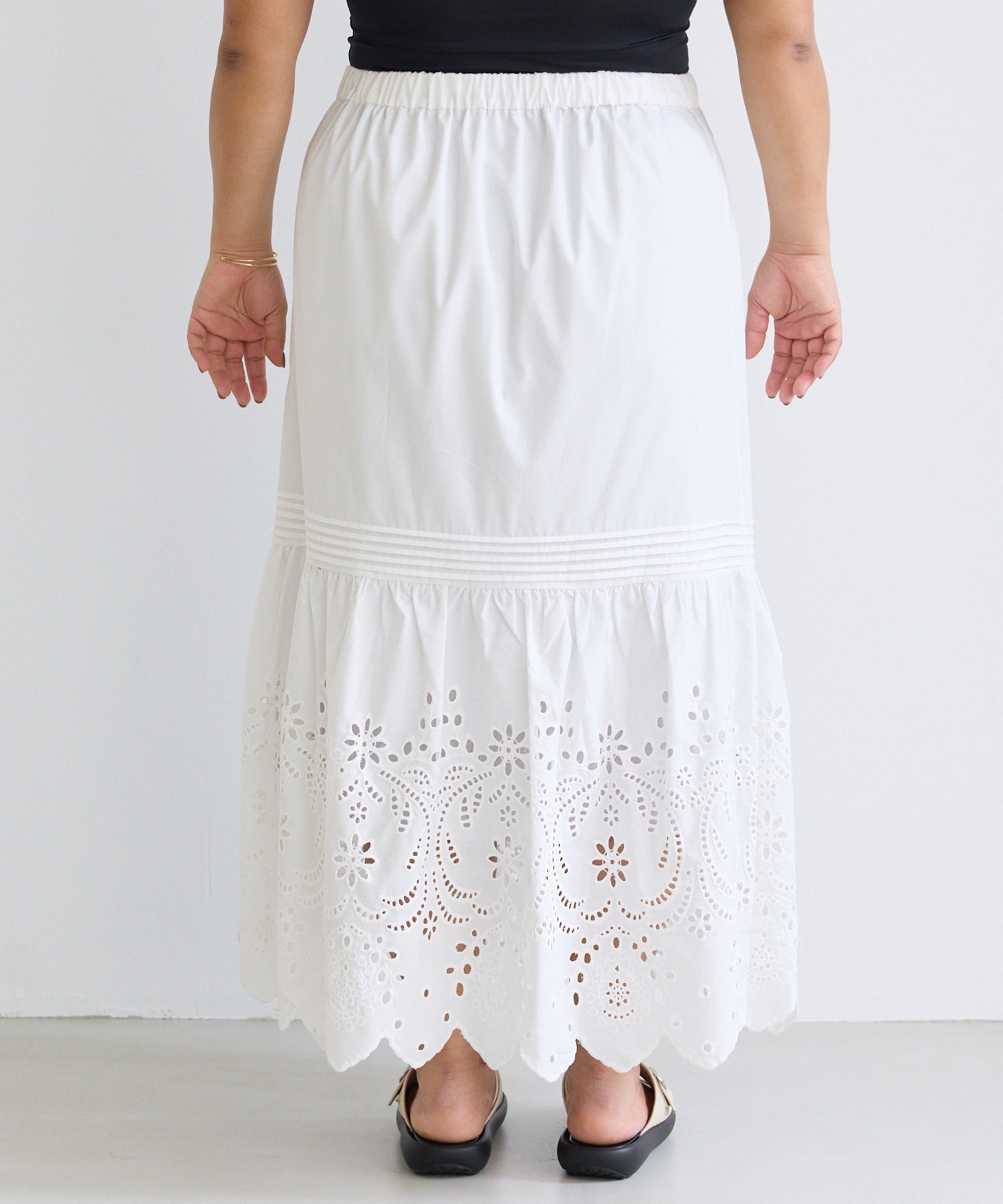 バック model:161cm 着用サイズ:3L